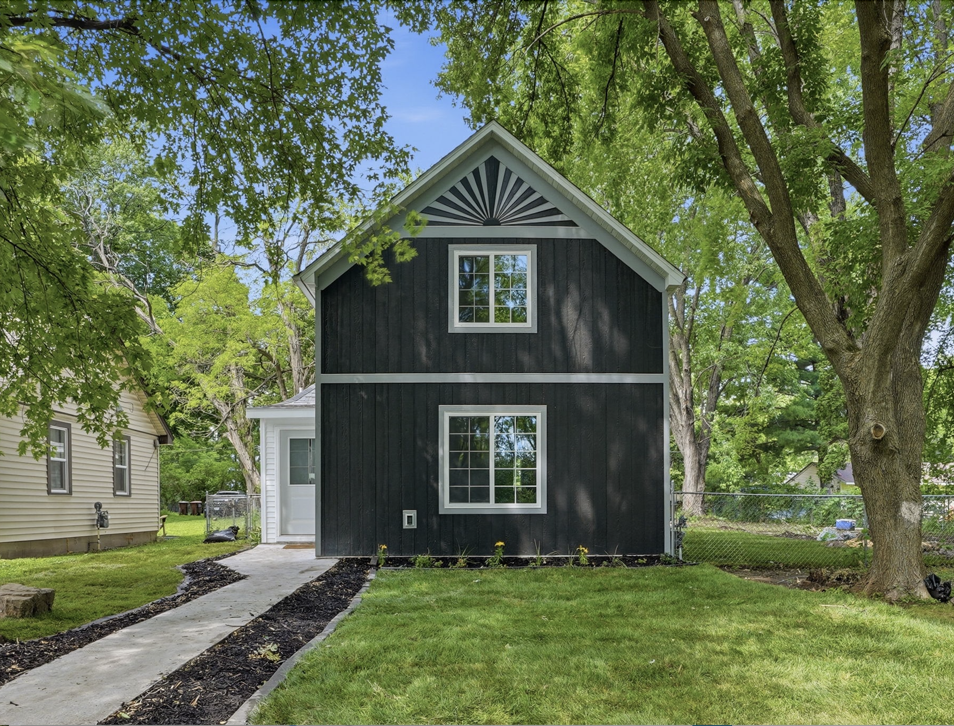1st image of 829 1st St, Saint Paul Park, MN 55071 | MLS# 7098527