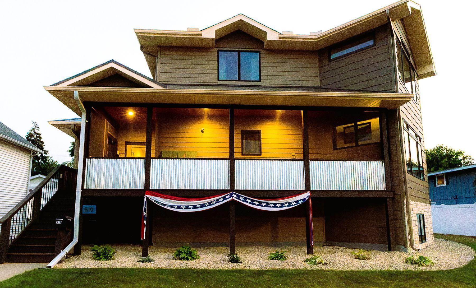 2nd image of 519 N Lakeshore Dr, Lake City, MN 55041 | MLS# 7098642
