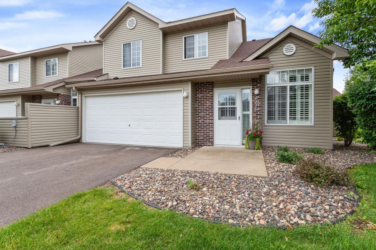 1st image of 2440 Oakridge Cir, Hudson, WI 54016 | MLS# 7098725