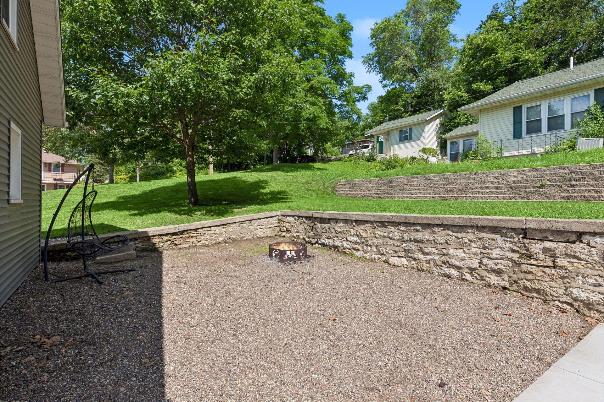 35th image of 520 Hawthorn St, Red Wing, MN 55066 | MLS# 7098732