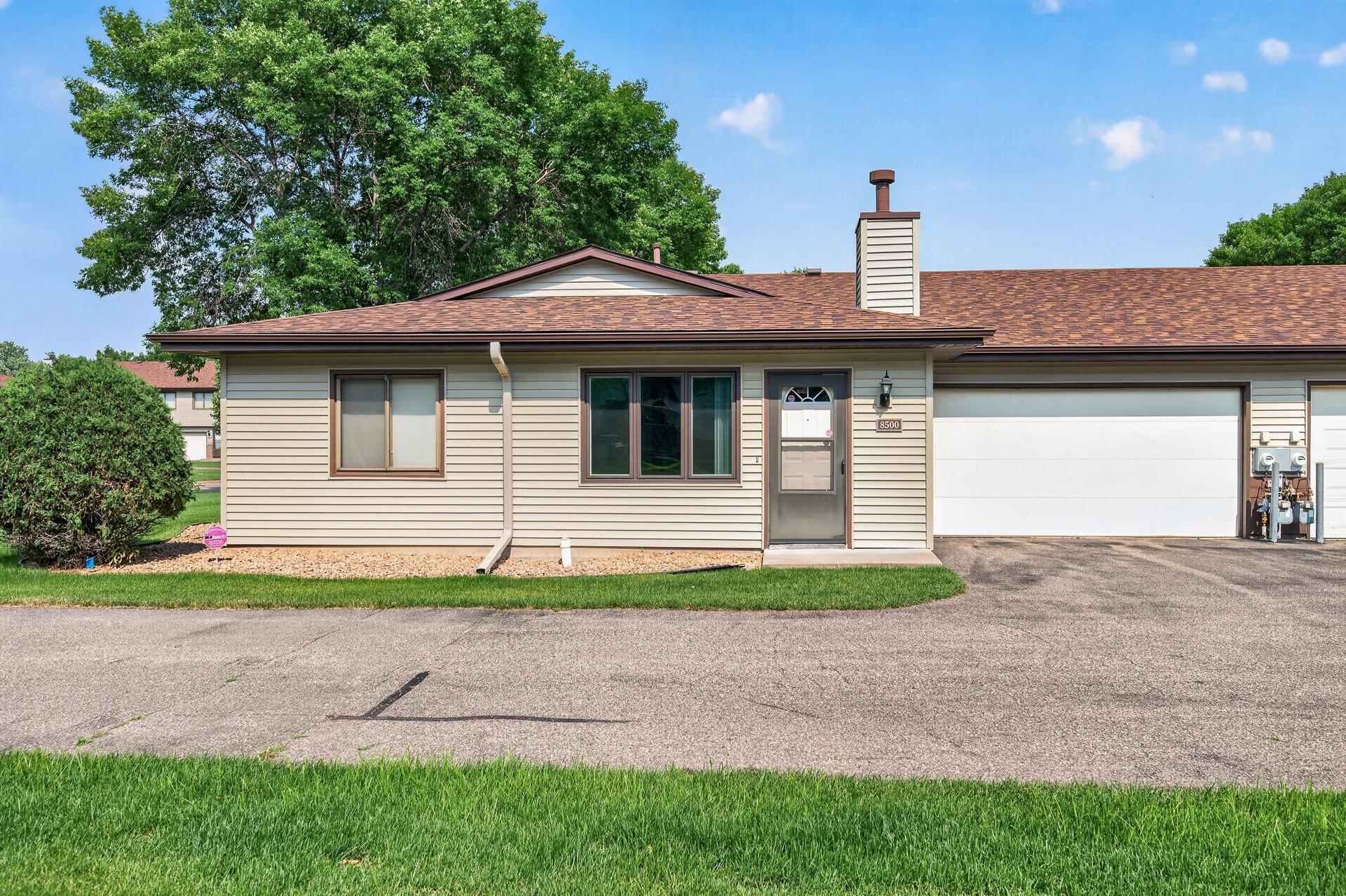 1st image of 8500 S Maplebrook Cir, Brooklyn Park, MN 55445 | MLS# 7098747