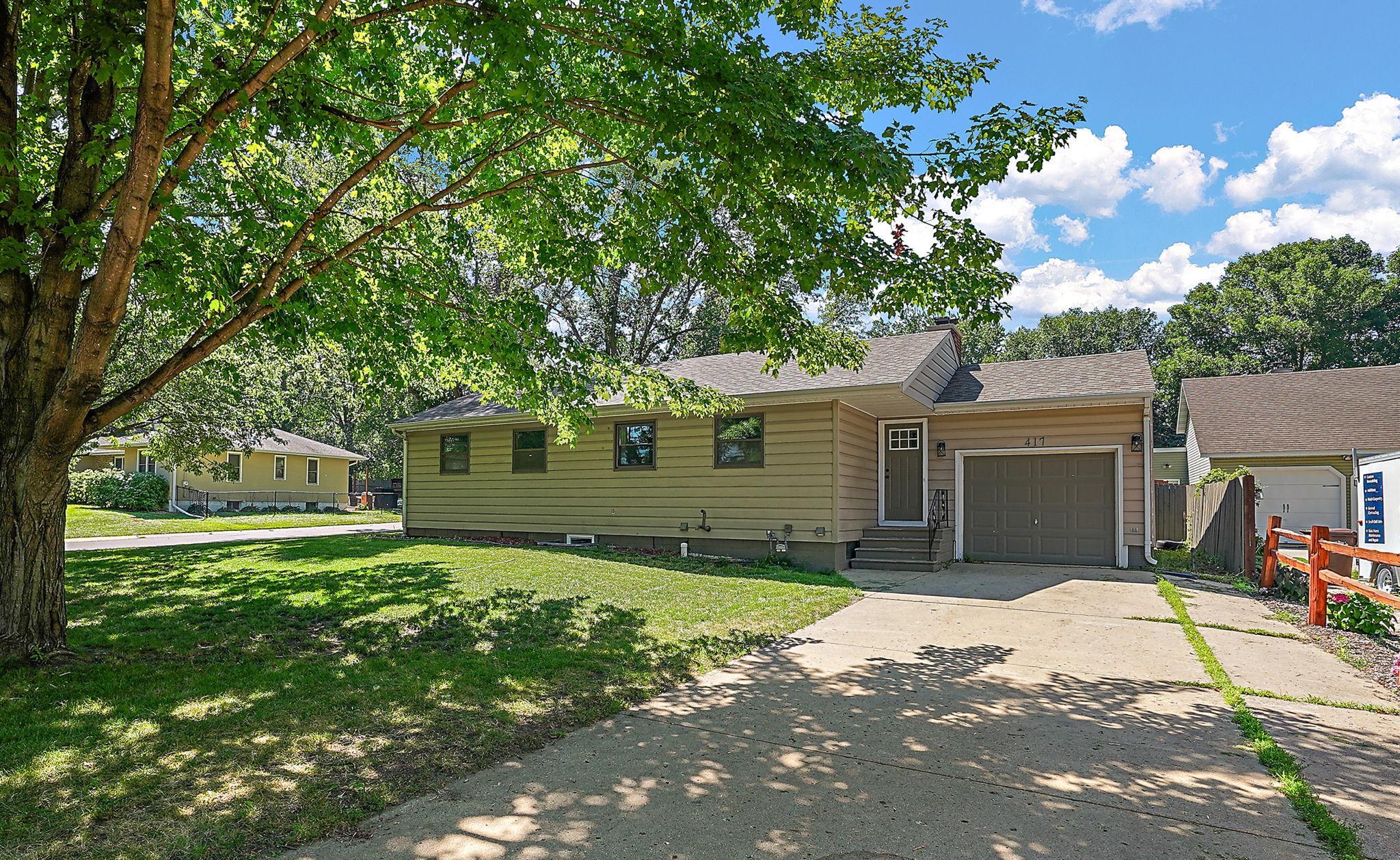1st image of 417 Central Ave S, Young America, MN 55397 | MLS# 7098933