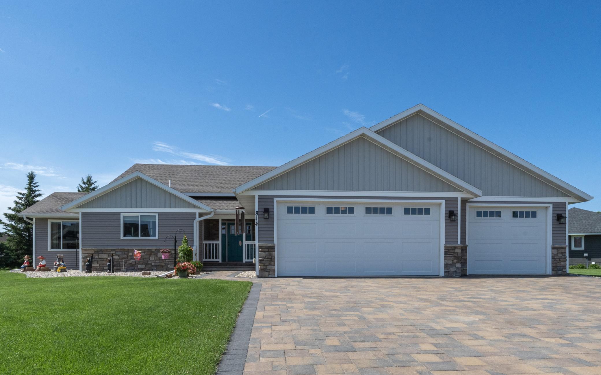 1st image of 814 Curt Felt Dr, Alexandria, MN 56308 | MLS# 7098960