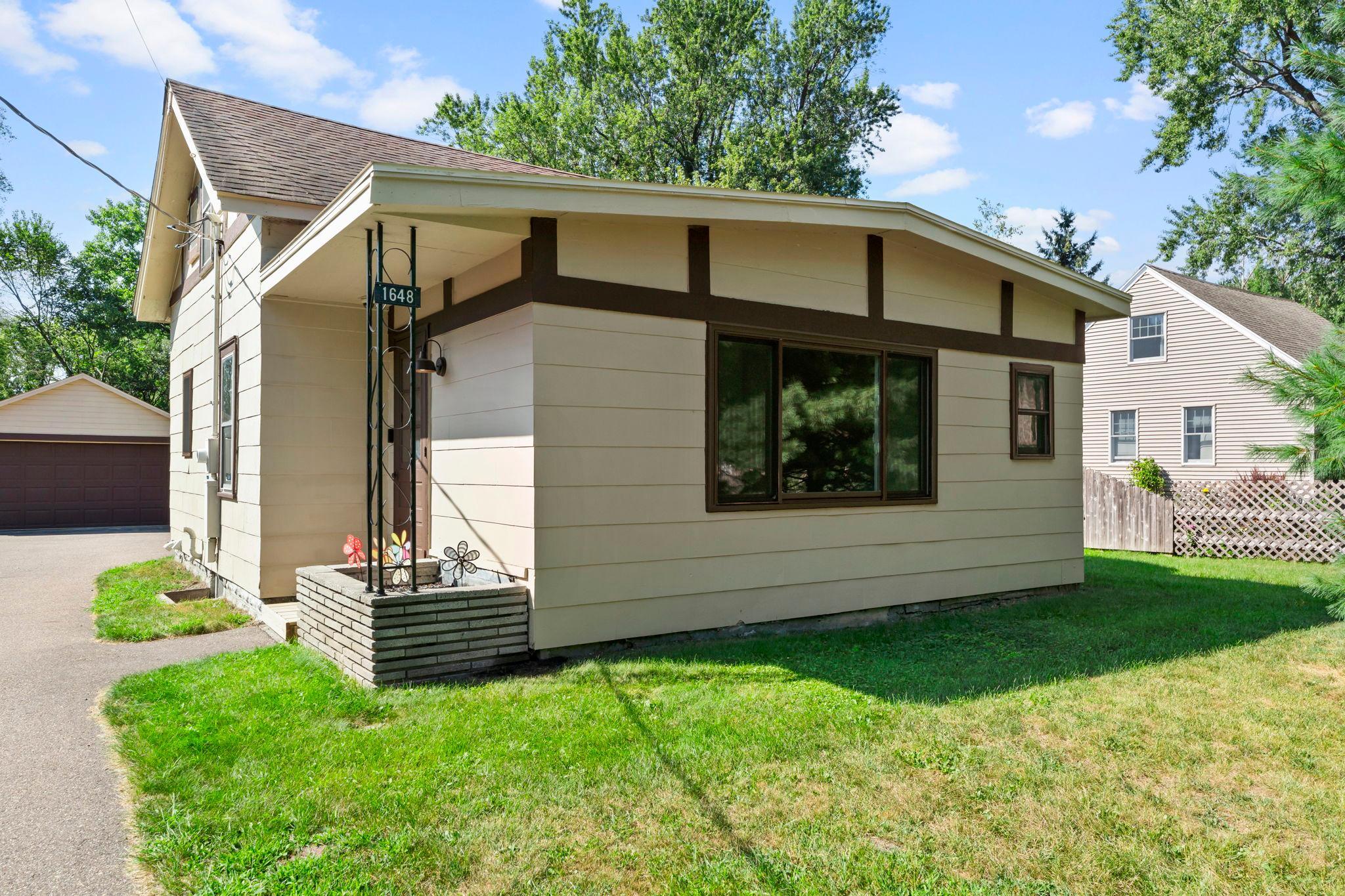 2nd image of 1648 Hammond Rd, Saint Paul, MN 55110 | MLS# 7098963