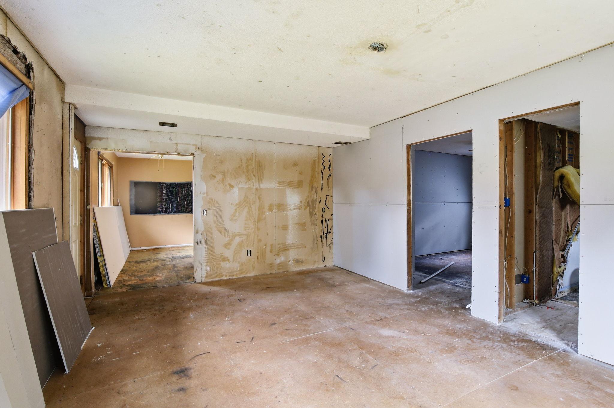 Homes for sale in New Richmond, WI | 229 N 3Rd St, New Richmond, WI 54017 | MLS# 7098966