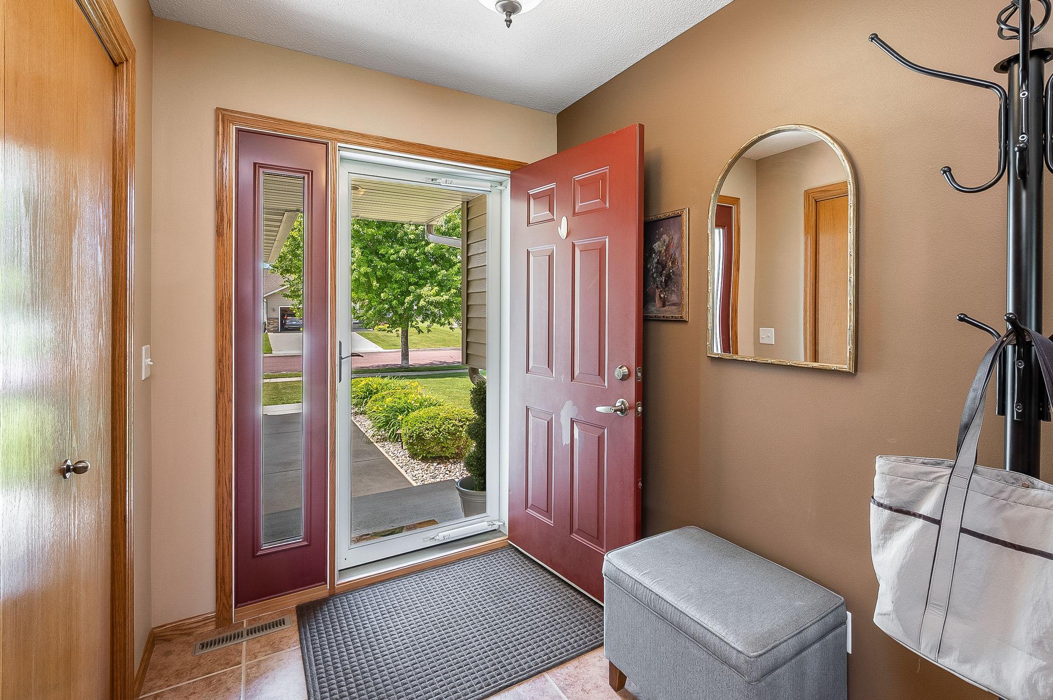 2nd image of 109 La Costa Ln, Mankato, MN 56001 | MLS# 7099084