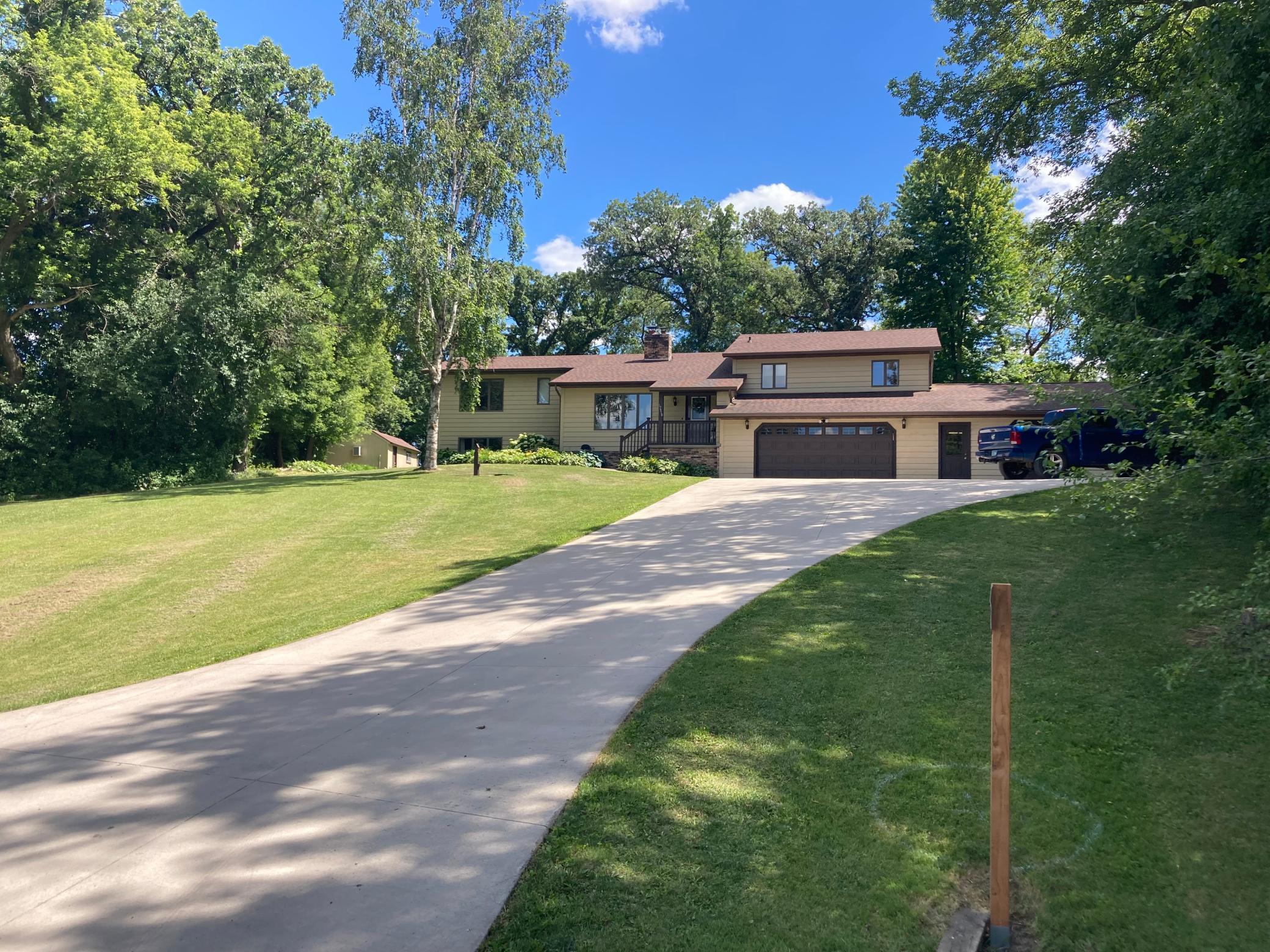 1st image of 17910 Wedgewood Dr, Zumbrota, MN 55992 | MLS# 7099088