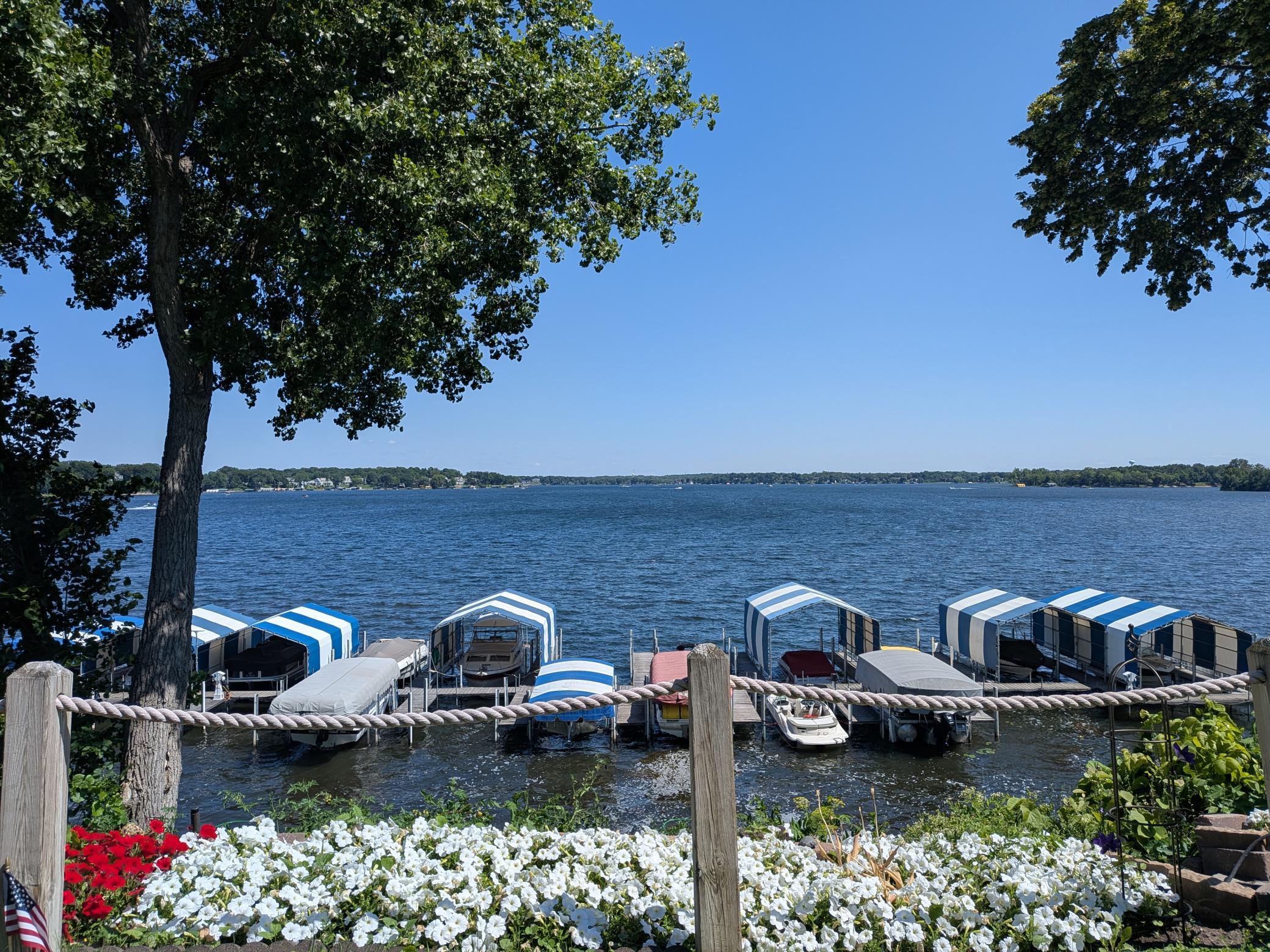 2nd image of 4387 Wilshire Blvd #106, Mound, MN 55364 | MLS# 7099109