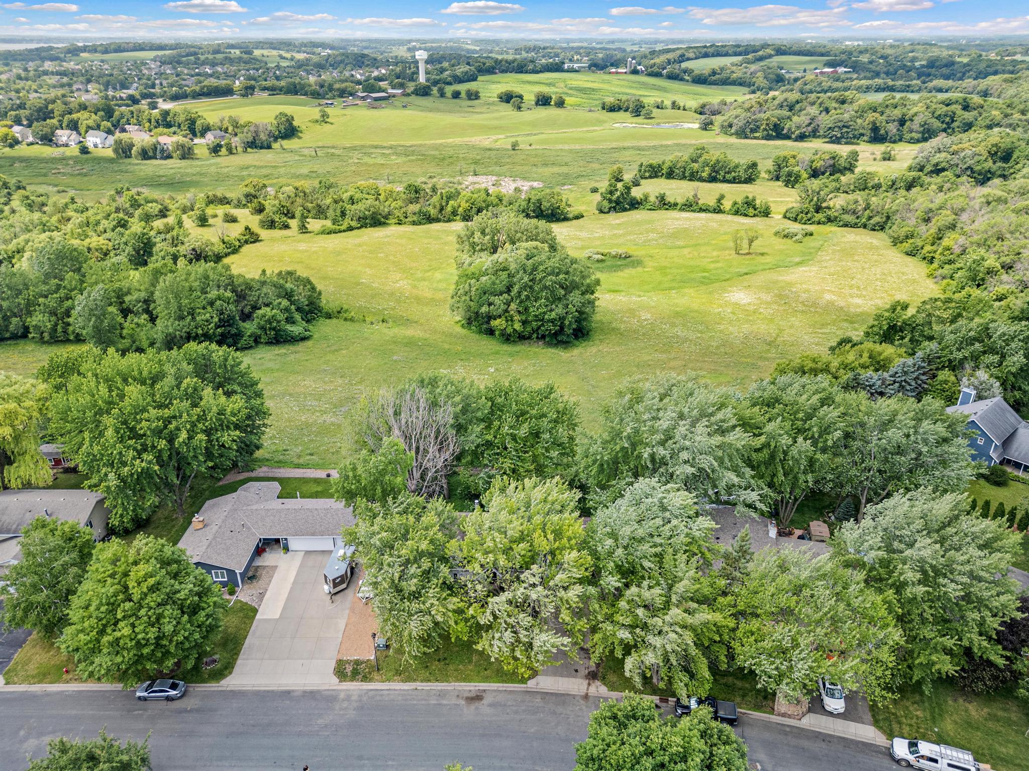 Homes for sale in Saint Bonifacius, MN | 8955 Hilltop Dr, Saint Bonifacius, MN 55375 | MLS# 7099111