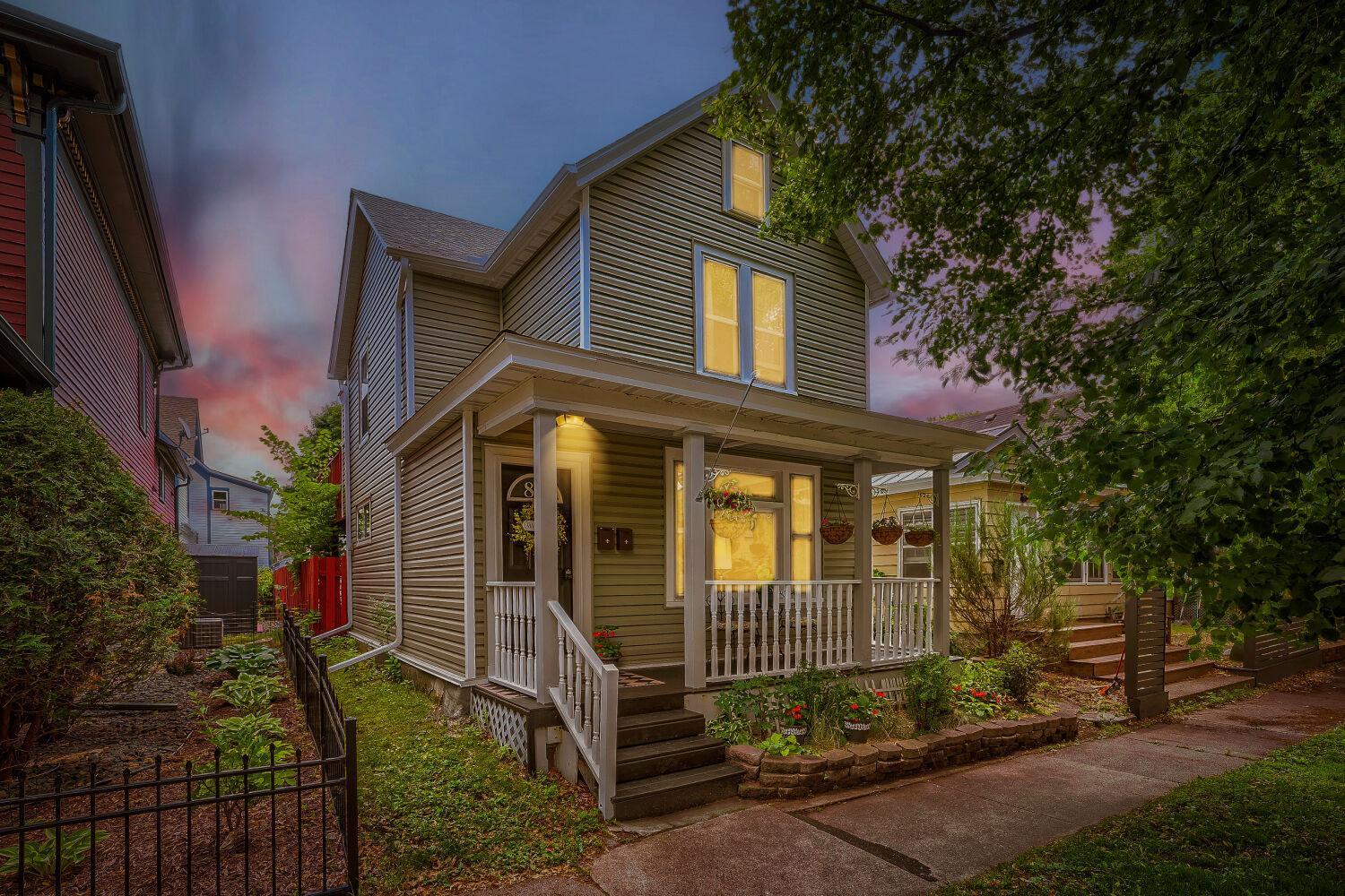 1st image of 88 Leech St, Saint Paul, MN 55102 | MLS# 7099148