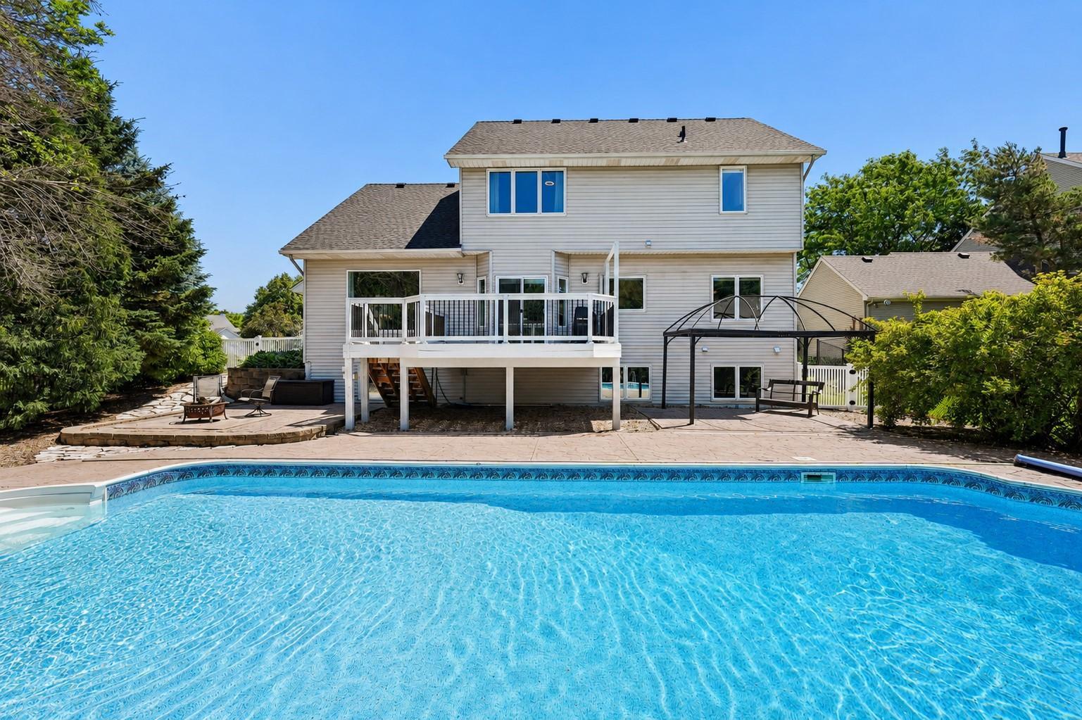 5th image of 1860 Spinaker Dr, Saint Paul, MN 55125 | MLS# 7099199