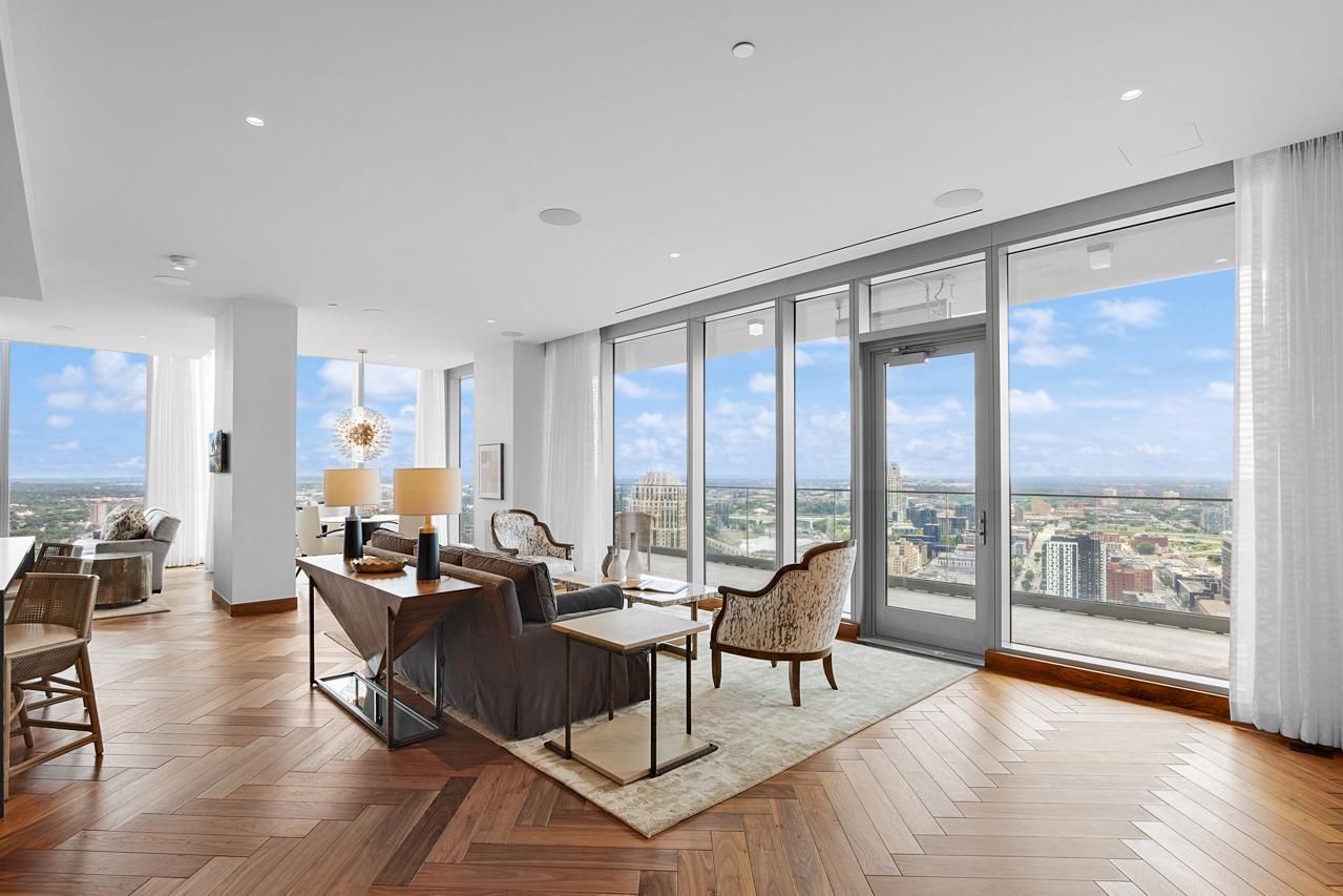 1st image of 255 Hennepin Ave #3402, Minneapolis, MN 55401 | MLS# 7099205