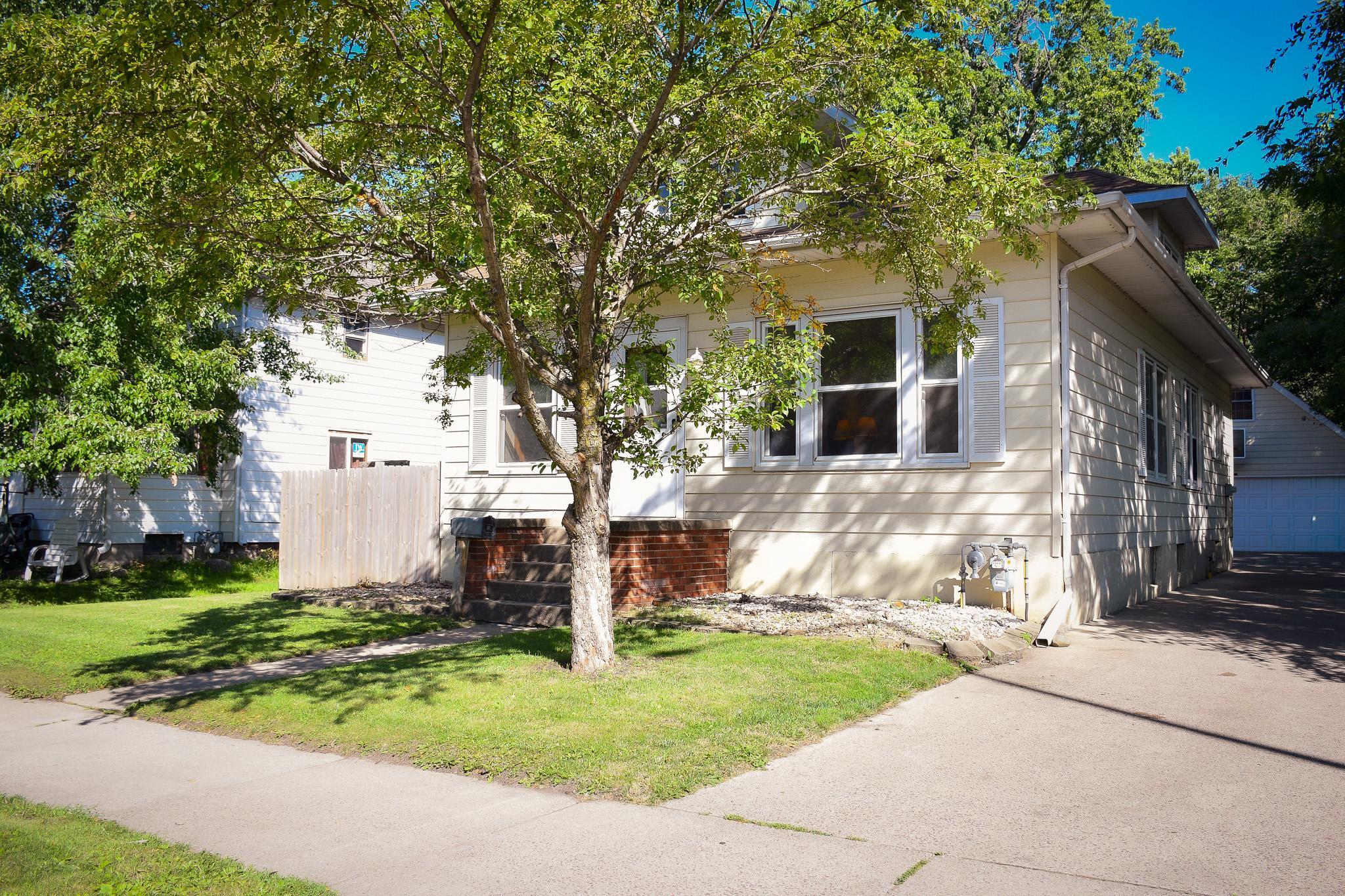 2nd image of 1310 5th Ave, Worthington, MN 56187 | MLS# 7099232