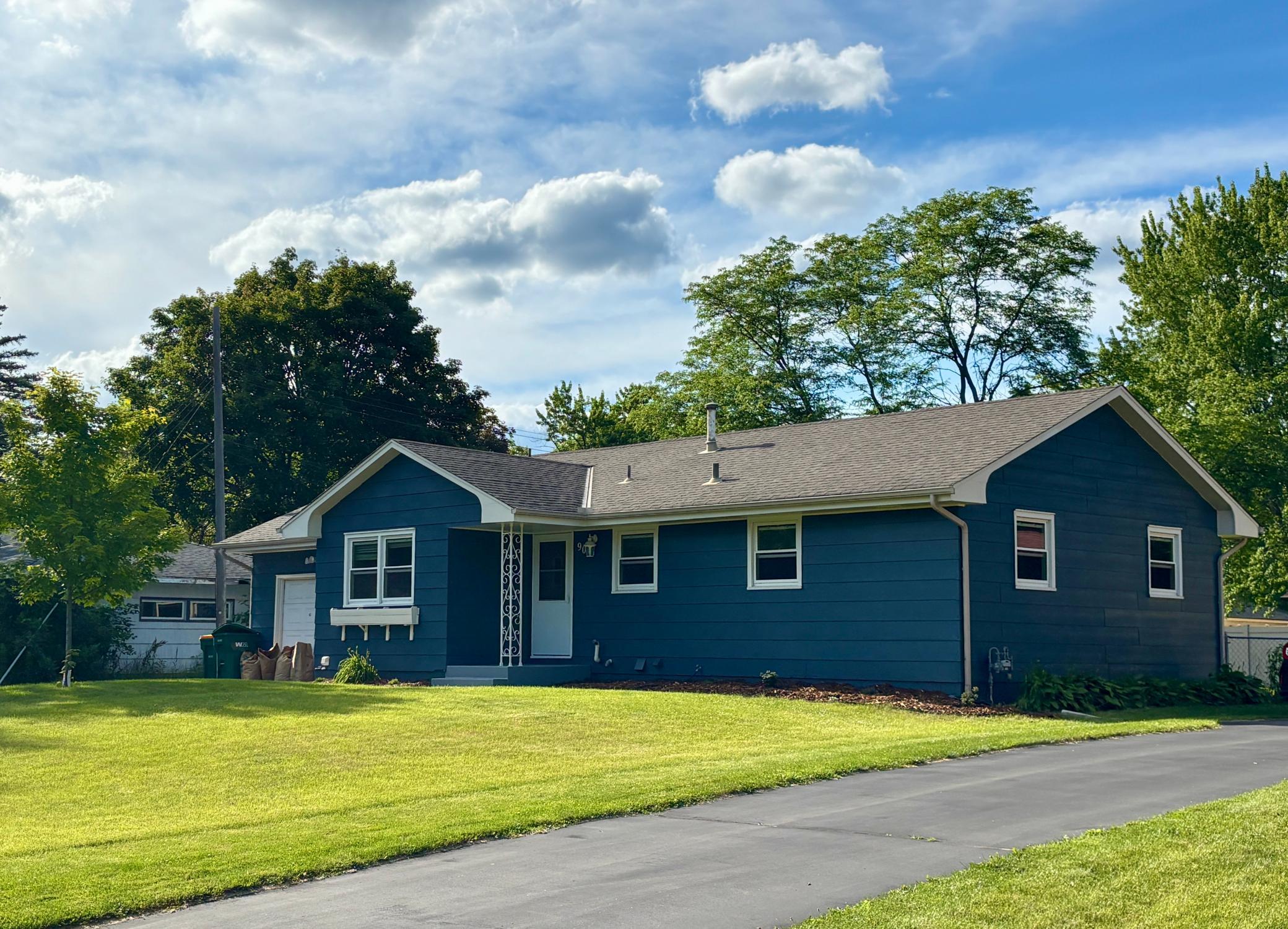1st image of 9010 60 1/2 Ave N, New Hope, MN 55428 | MLS# 7099713