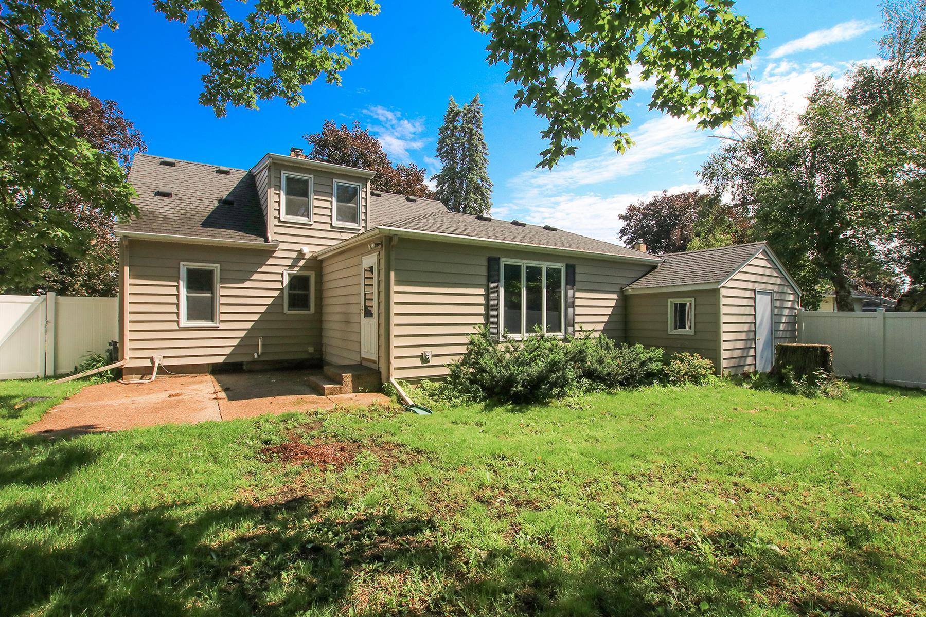 18th image of 131 Elm St E, Norwood Young America, MN 55368 | MLS# 7100107