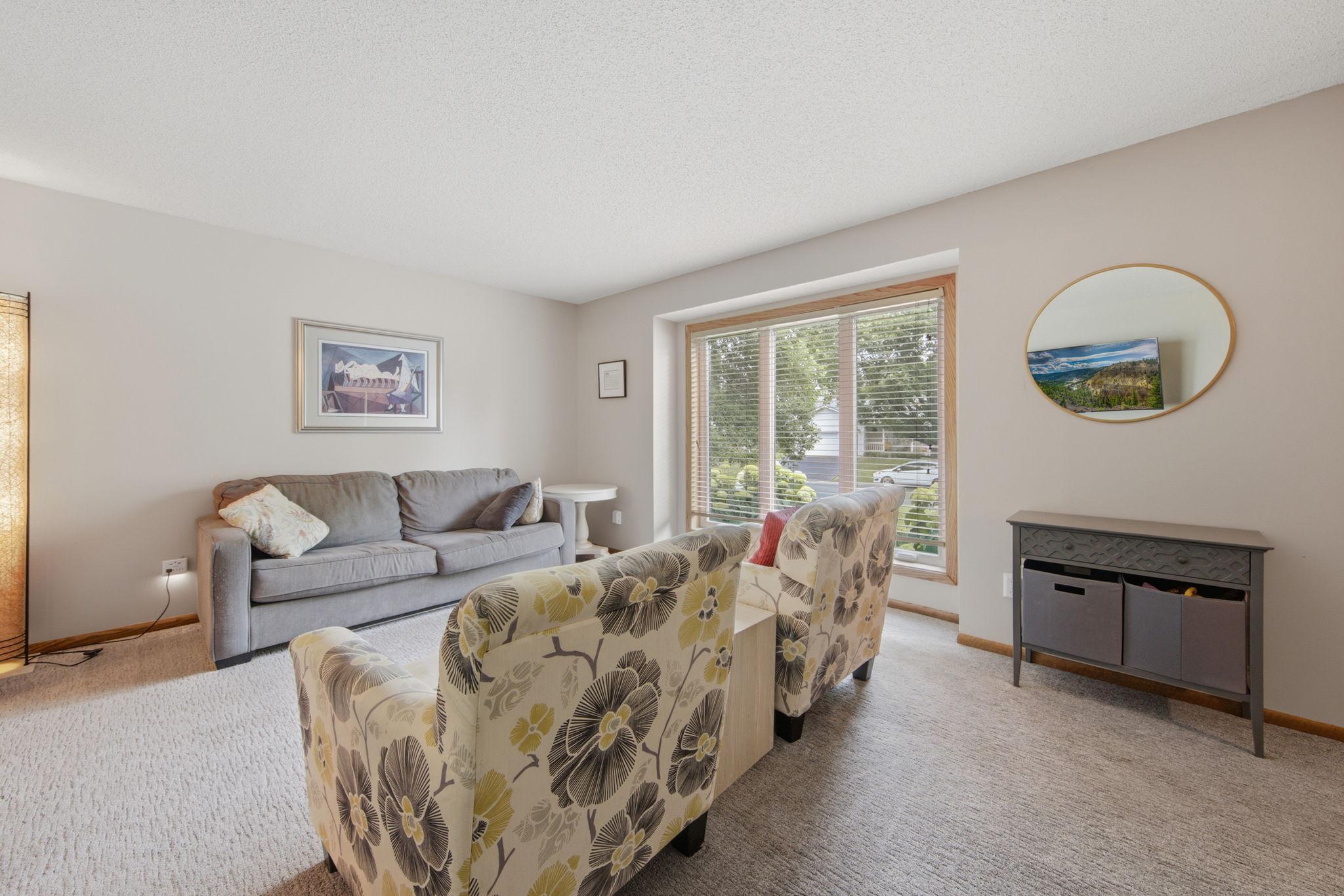 3rd image of 9643 Polaris Ln N, Maple Grove, MN 55369 | MLS# 7100170