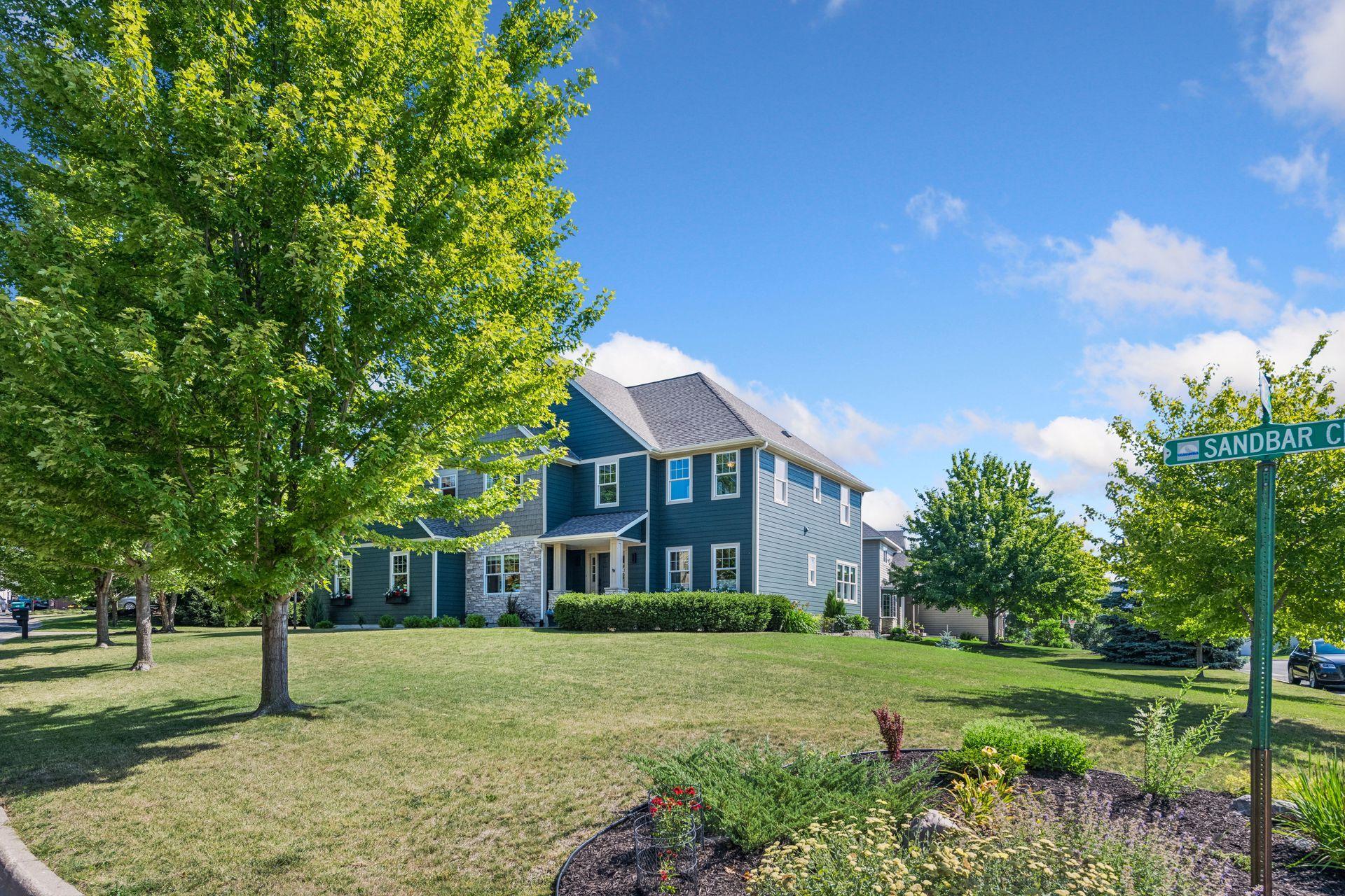 2nd image of 1879 Sandbar Cir, Waconia, MN 55387 | MLS# 7100322