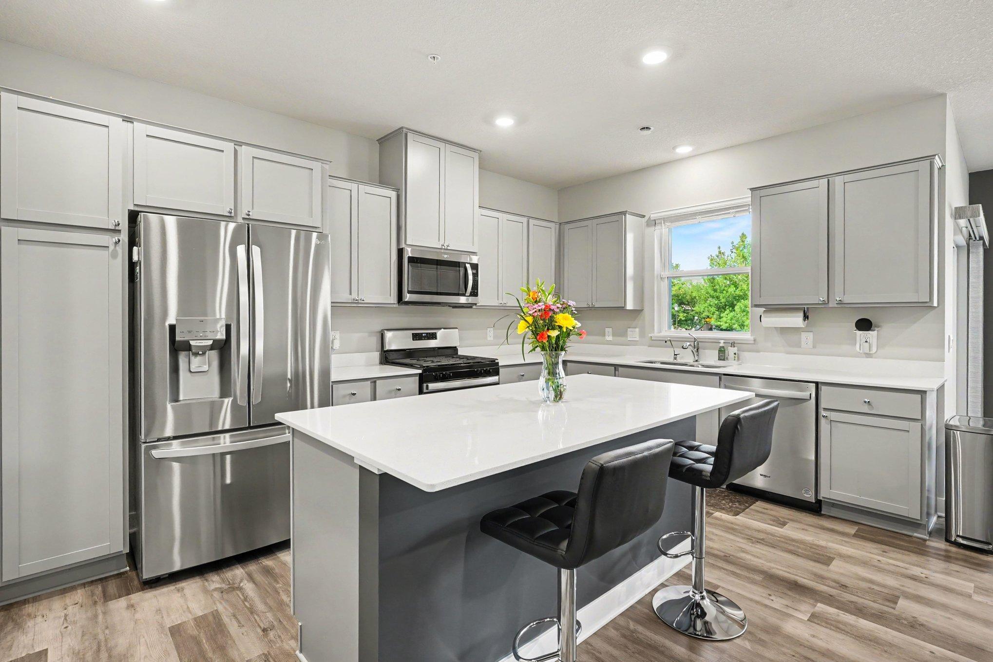 1st image of 17097 Dysart Pl, Lakeville, MN 55044 | MLS# 7100327