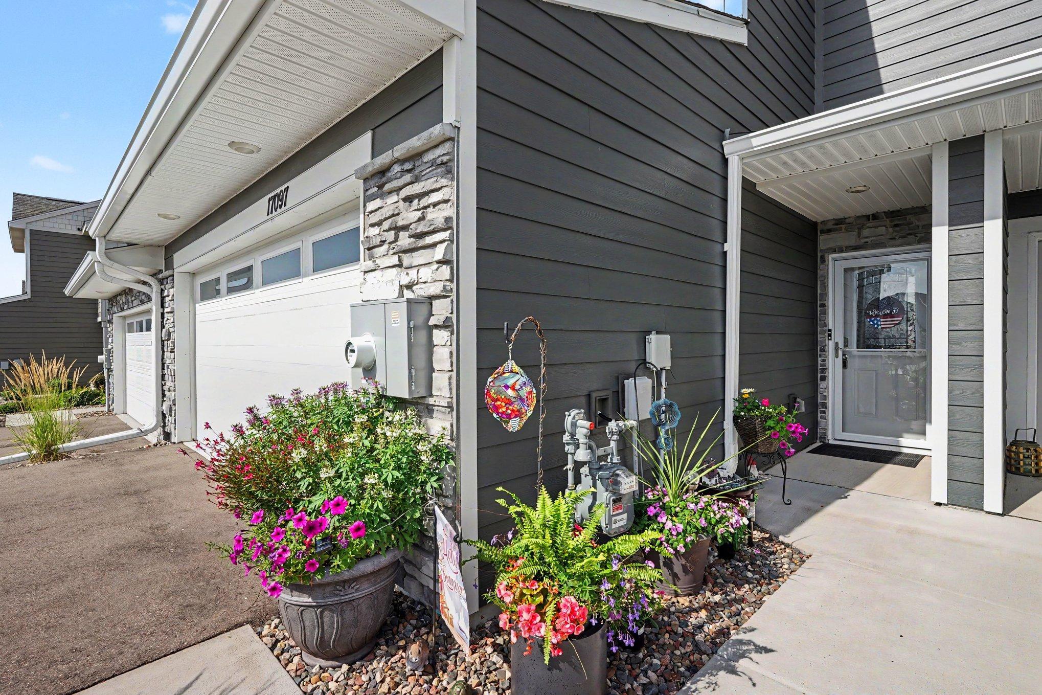 3rd image of 17097 Dysart Pl, Lakeville, MN 55044 | MLS# 7100327