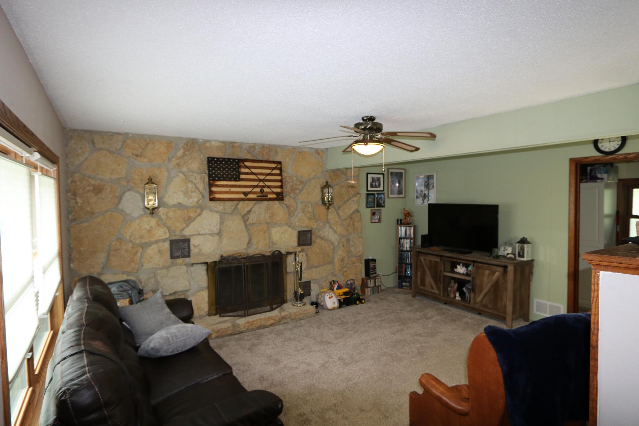 3rd image of 345 Walnut Ln, Saint Paul, MN 55124 | MLS# 7100419