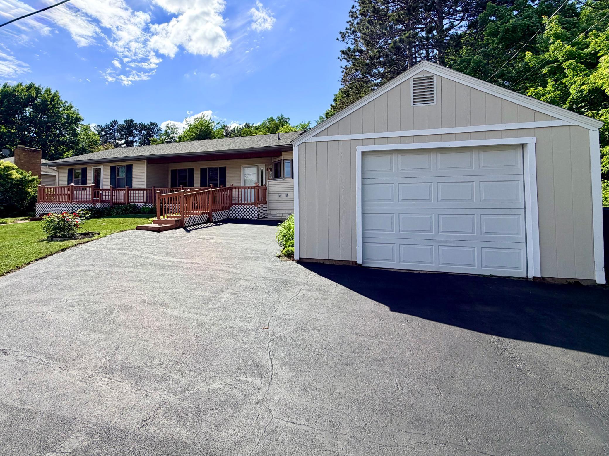 Homes for sale in Hibbing, MN | 111 3rd Ave N, Hibbing, MN 55746 | MLS# 7100473