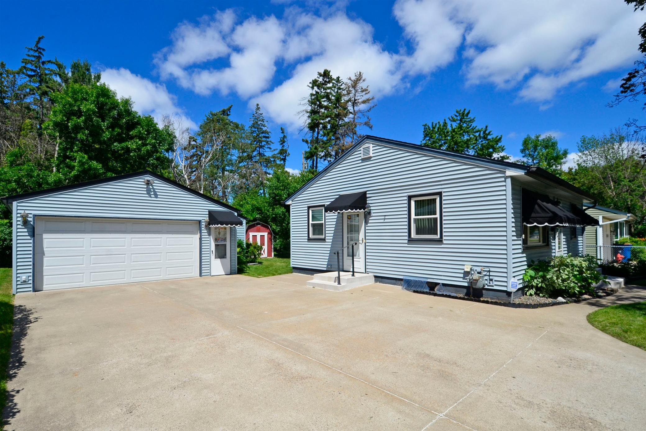 3rd image of 4639 Colorado Ave N, Crystal, MN 55422 | MLS# 7100483