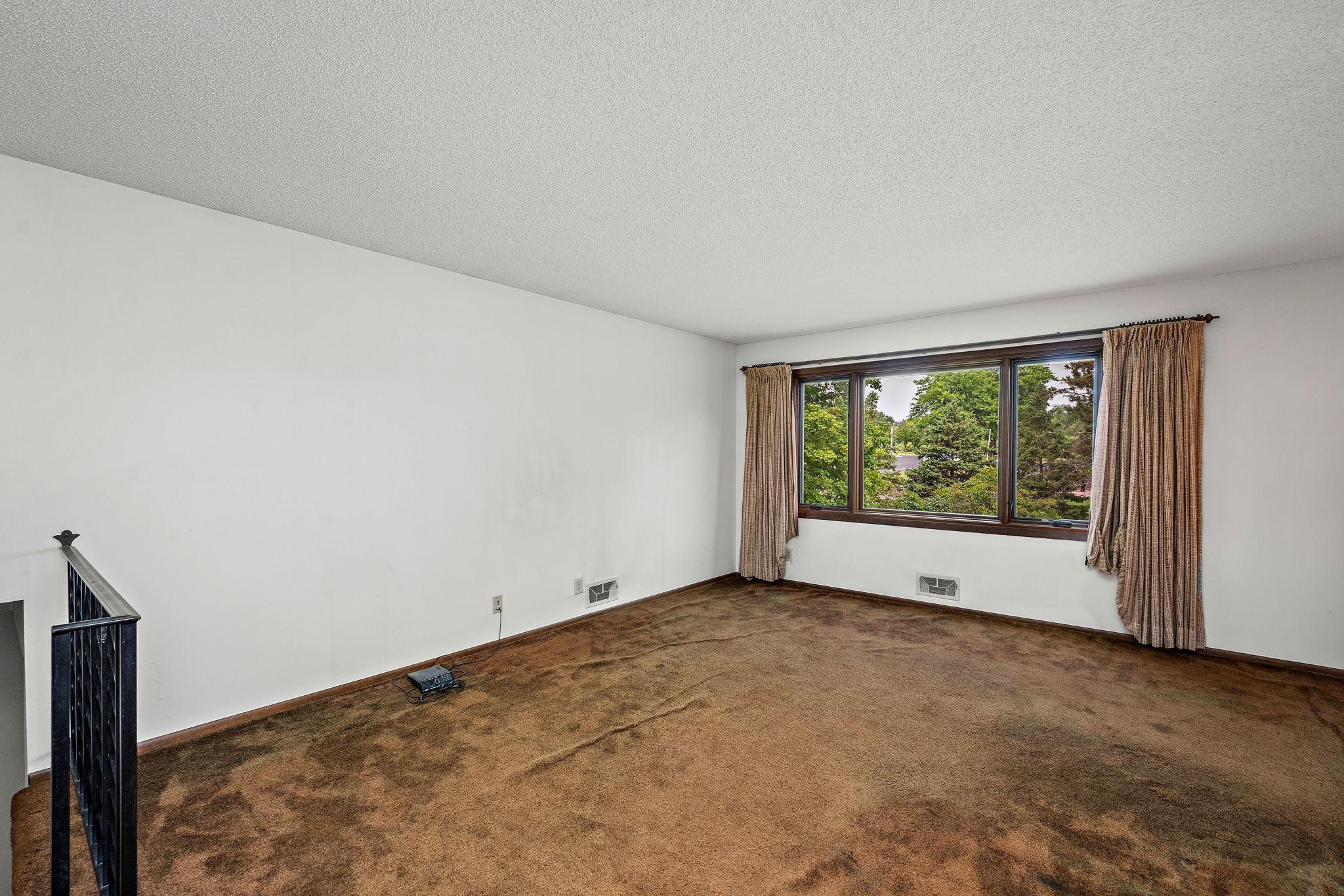 2nd image of 7408 W 100th St, Minneapolis, MN 55438 | MLS# 7100495