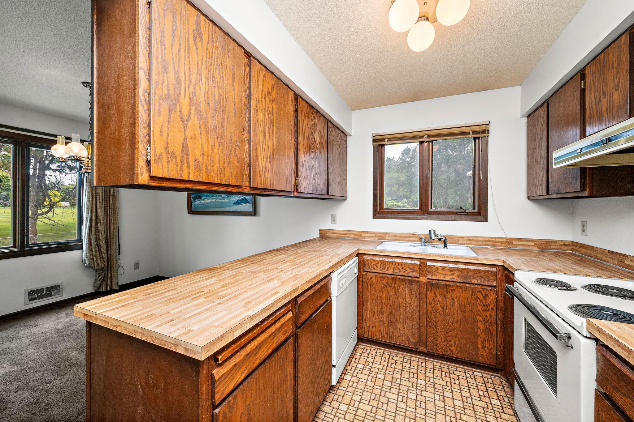 5th image of 7408 W 100Th St, Minneapolis, MN 55438 | MLS# 7100495