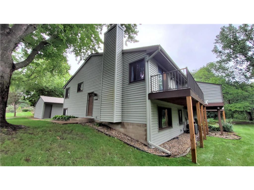 Homes for sale in Arden Hills, MN | 1386 Arden View Dr, Arden Hills, MN 55112 | MLS# 7100525