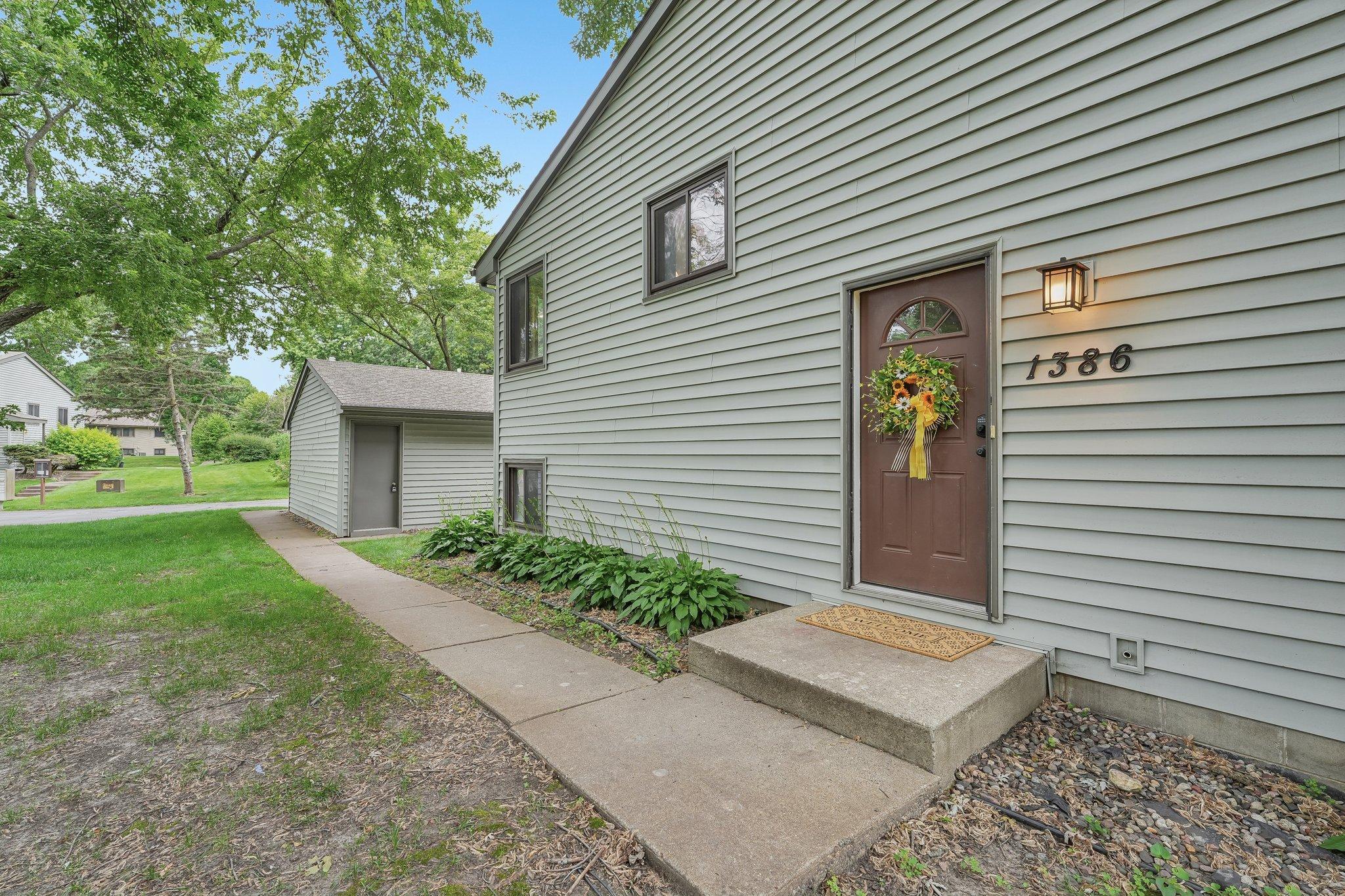 5th image of 1386 Arden View Dr, Arden Hills, MN 55112 | MLS# 7100525