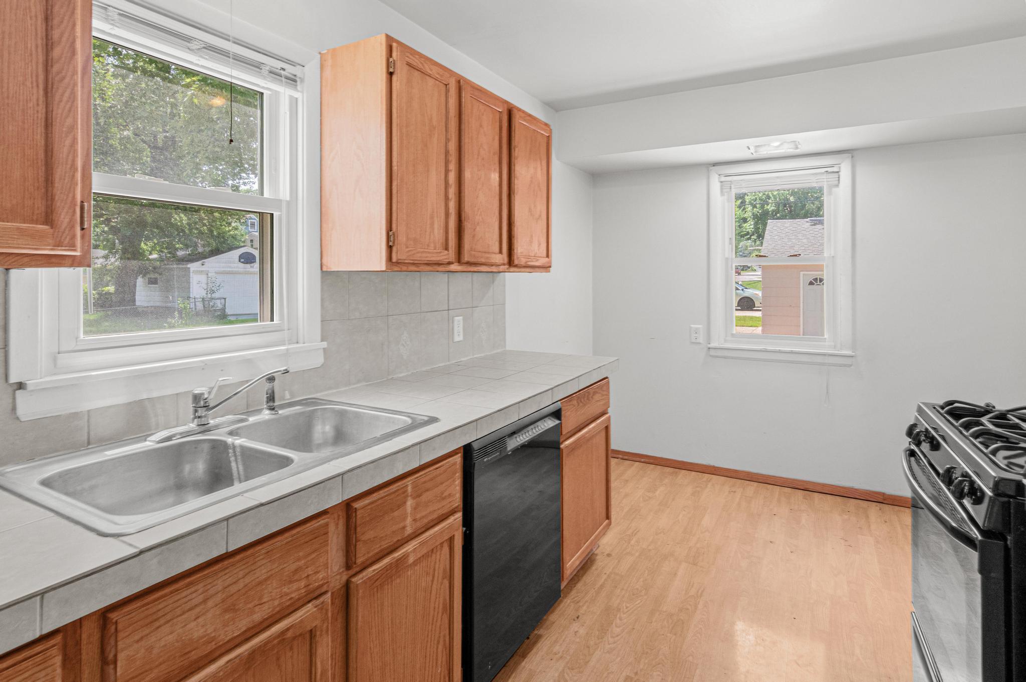4th image of 3354 Yukon Ave S, Saint Louis Park, MN 55426 | MLS# 7100610