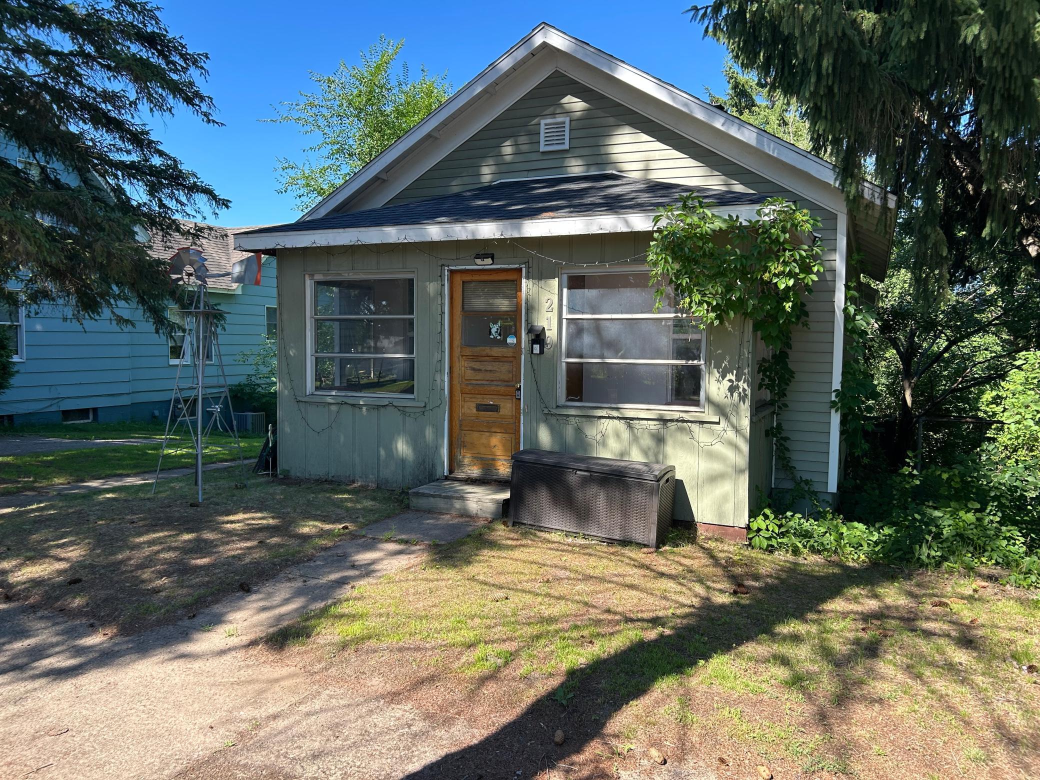 1st image of 219 Gillis Ave Ne, Brainerd, MN 56401 | MLS# 7100624