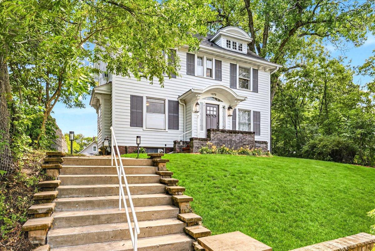 43rd image of 1070 Bradley St, Saint Paul, MN 55130 | MLS# 7100708