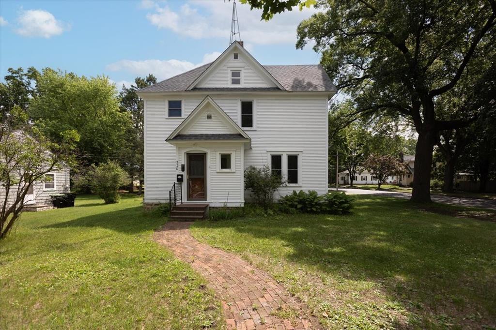 1st image of 520 12th St Se, Menomonie, WI 54751 | MLS# 7100993