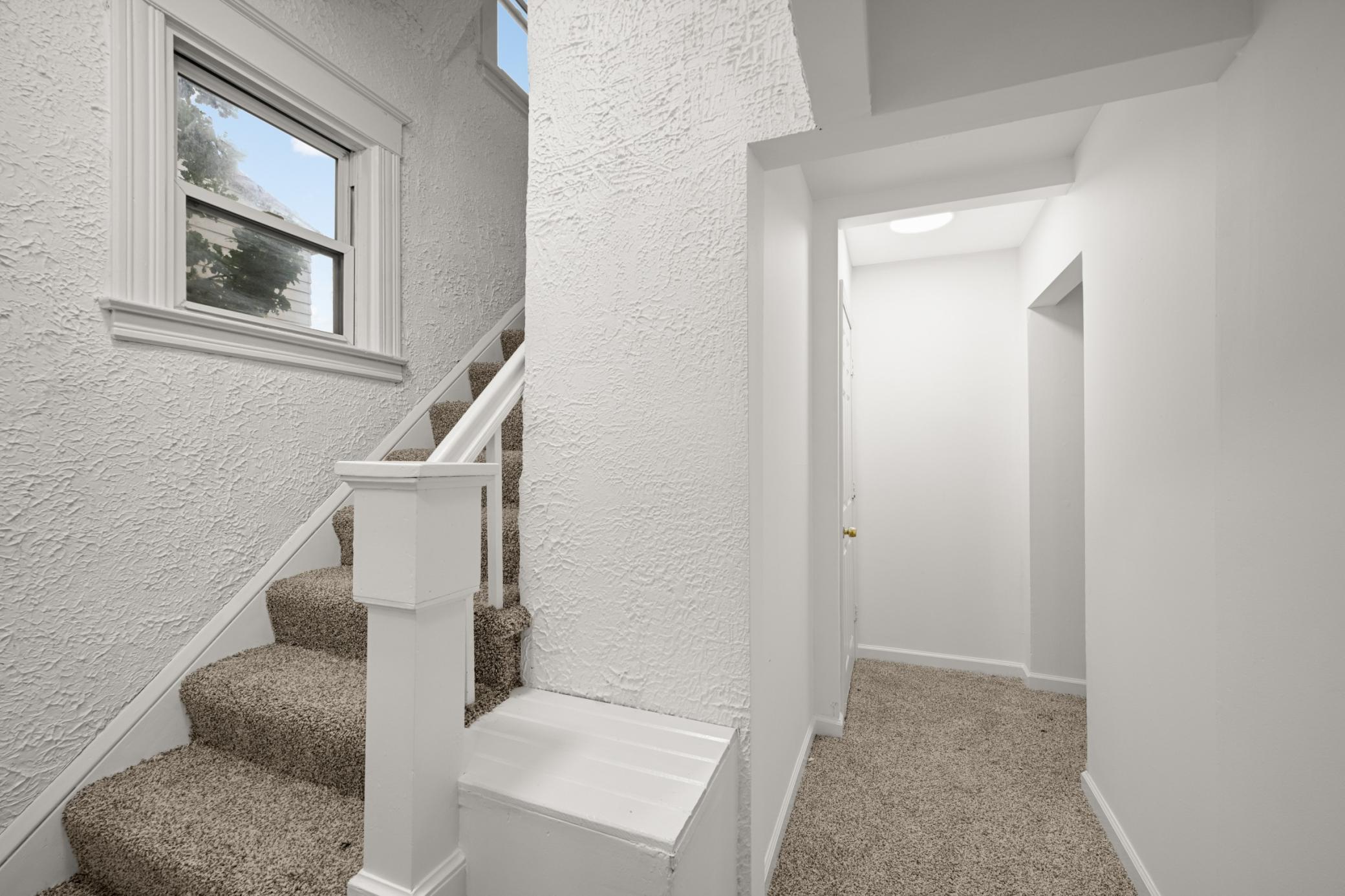 4th image of 668 Orleans St, Saint Paul, MN 55107 | MLS# 7101027
