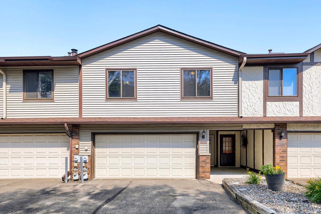 1st image of 7608 Maplebrook Pkwy N, Brooklyn Park, MN 55445 | MLS# 7101099
