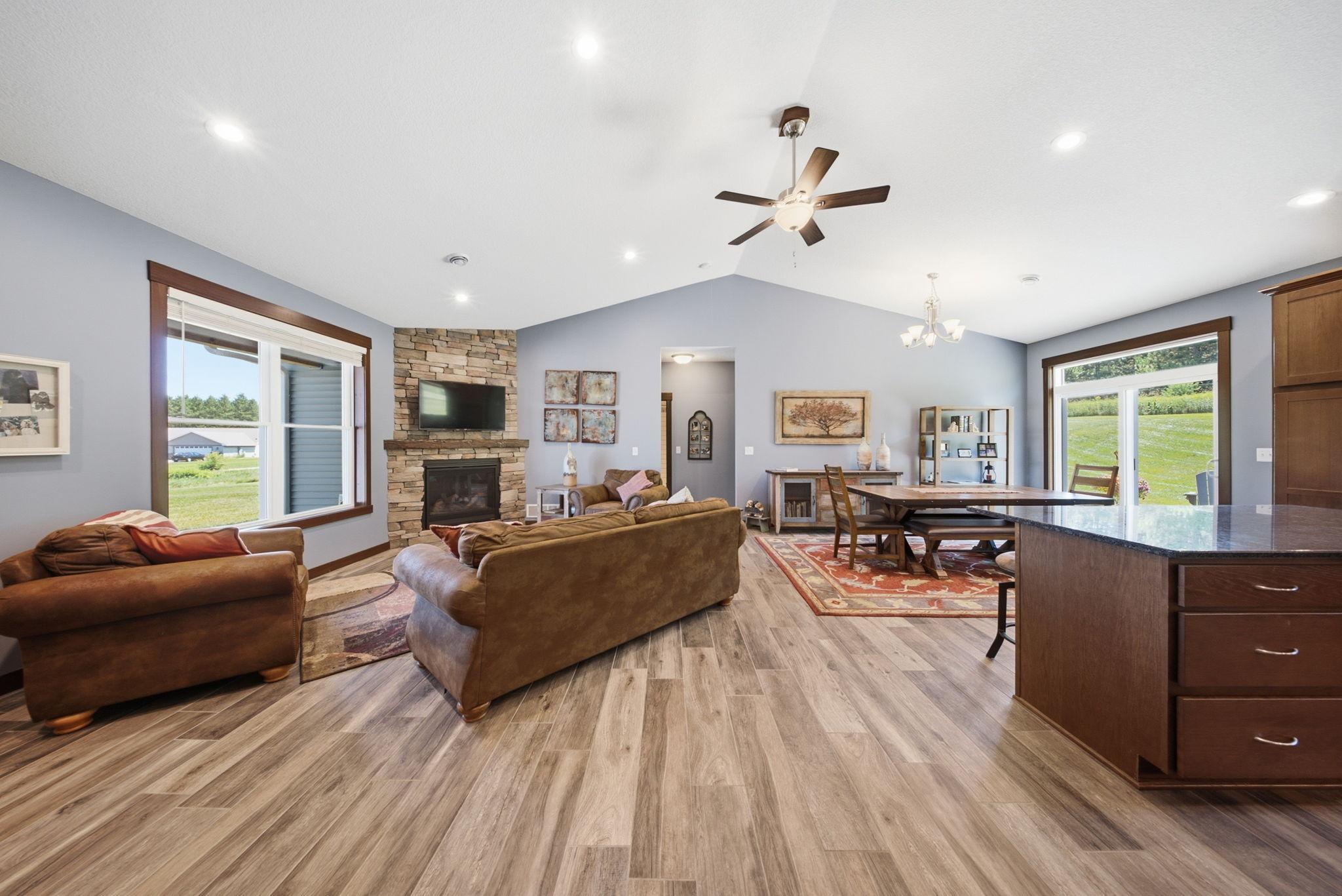 3rd image of 911 67Th Ave, Hudson, WI 54016 | MLS# 7101260