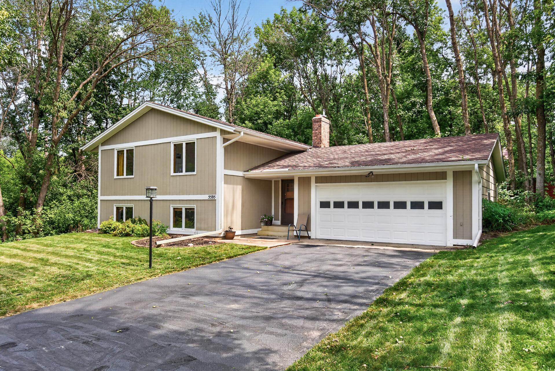 1st image of 5595 Wedgewood Dr, Excelsior, MN 55331 | MLS# 7101403