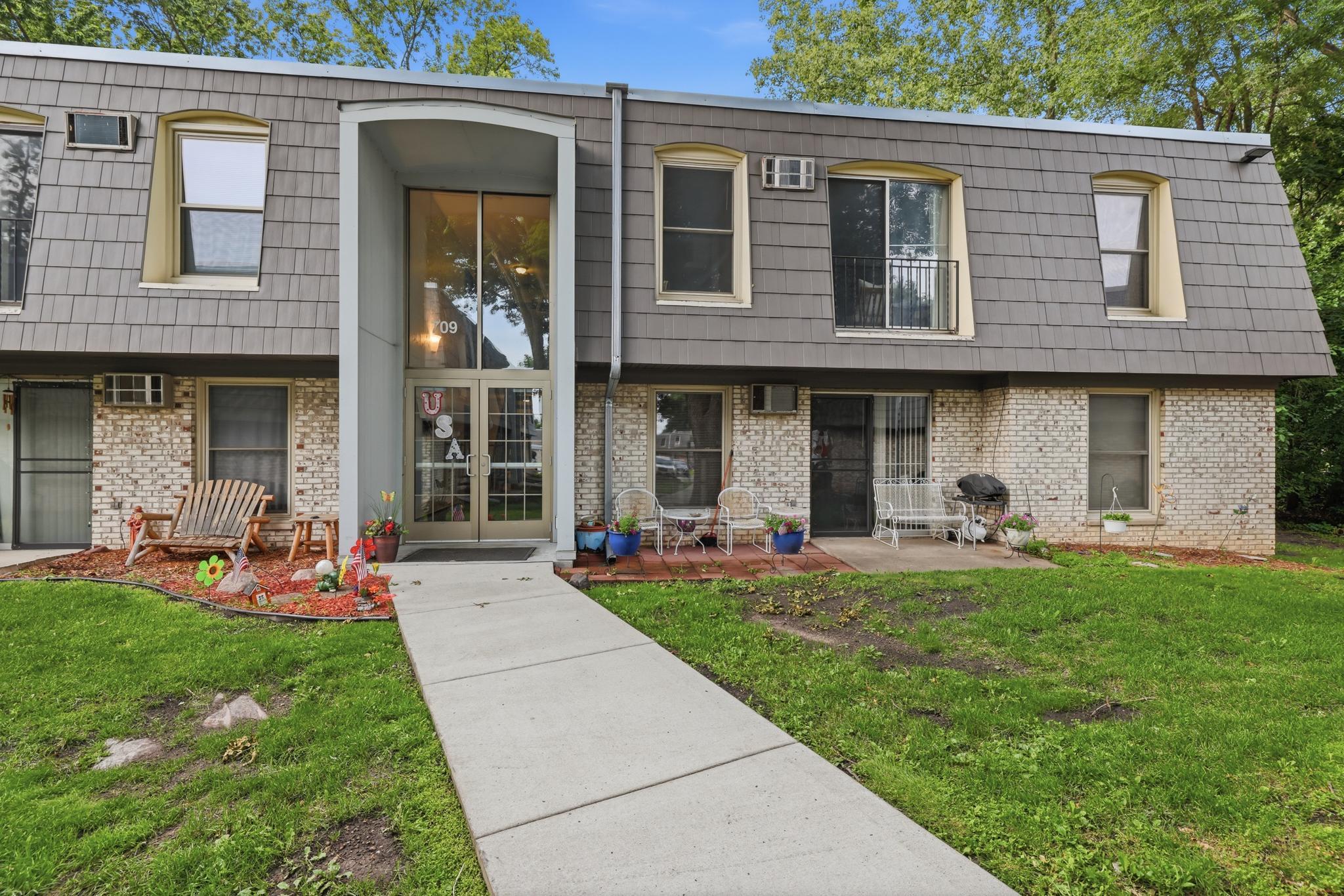 1st image of 709 11th Ave S #5, Minneapolis, MN 55415 | MLS# 7101436