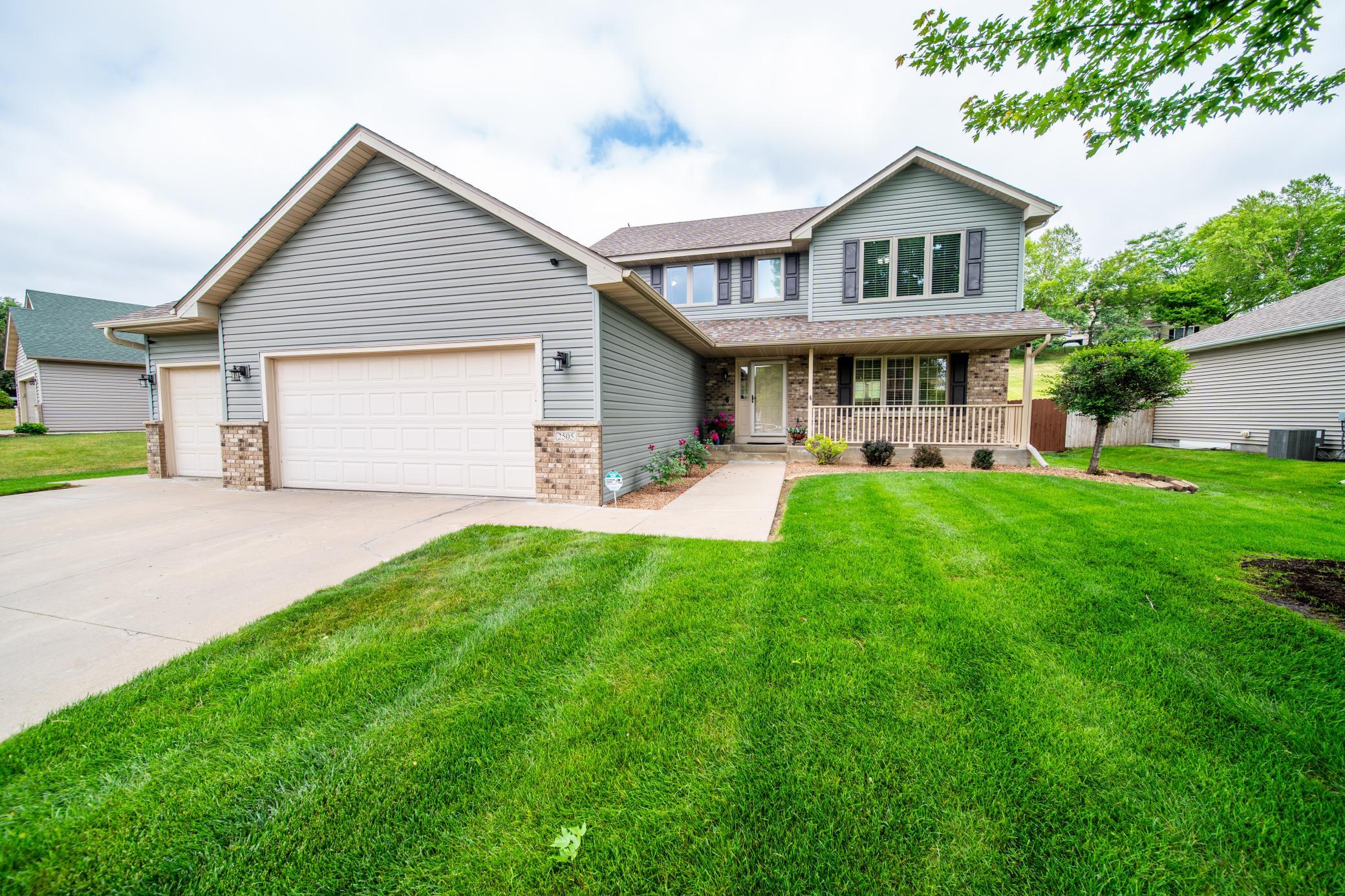 54th image of 2505 Boulder Ridge Ln Nw, Rochester, MN 55901 | MLS# 7101446