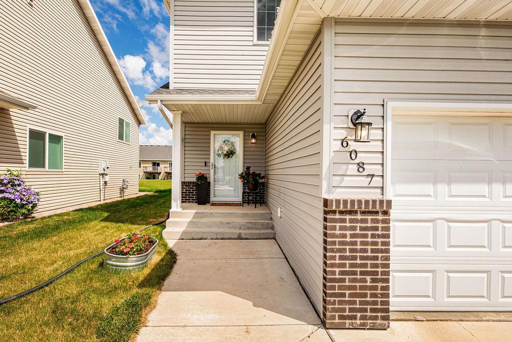Homes for sale in Fargo, ND | 6087 56Th Ave S, Fargo, ND 58104 | MLS# 7101572