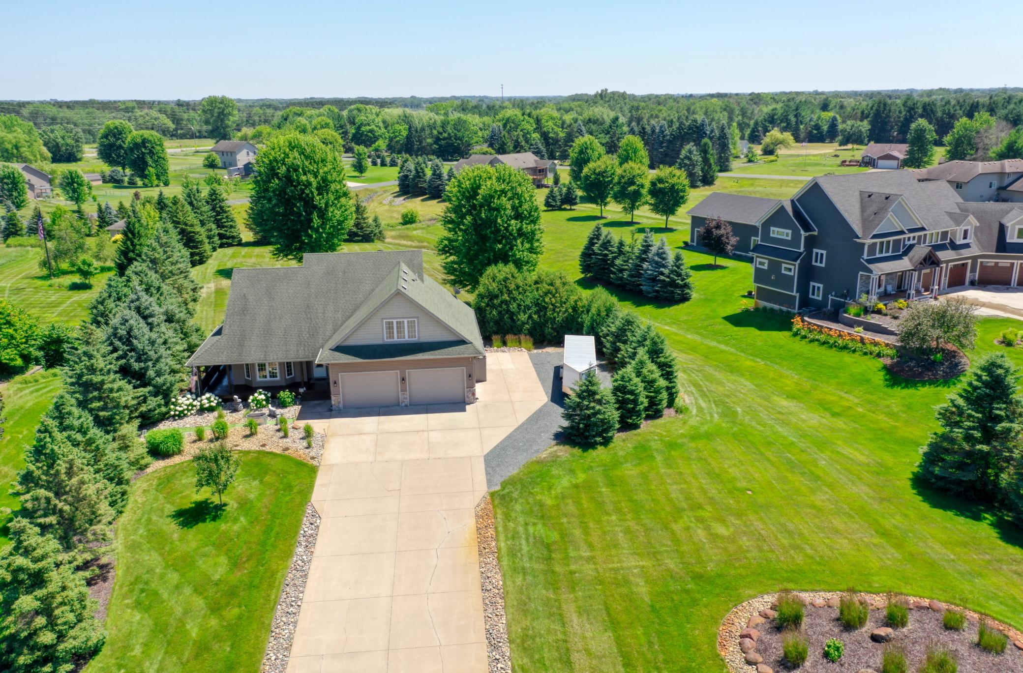 3rd image of 25157 Firefly Ave, Wyoming, MN 55092 | MLS# 7101575