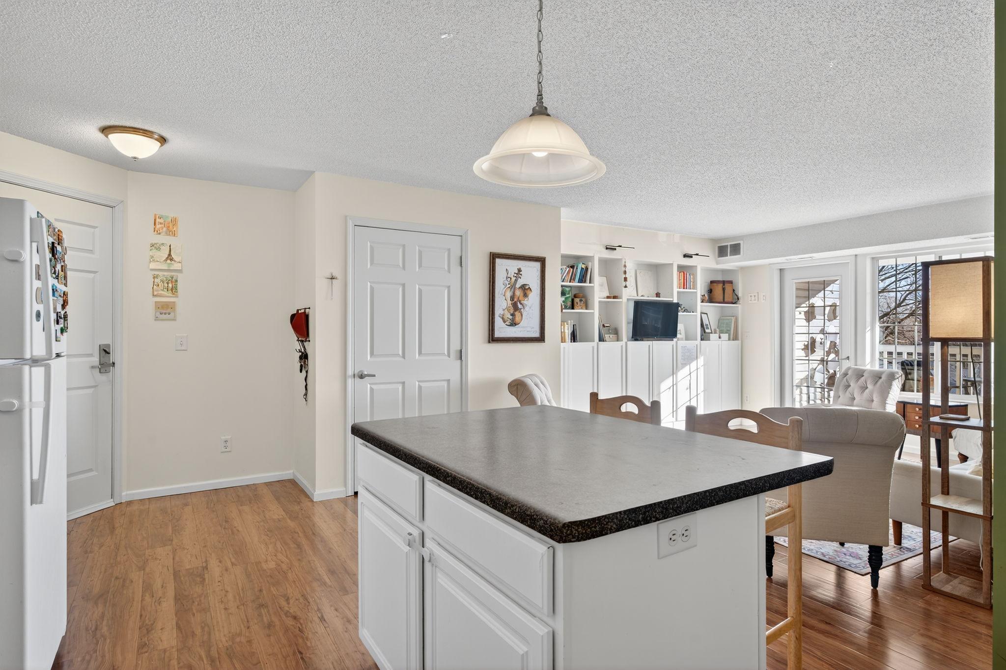 2nd image of 1976 29th Pl Nw #201, Rochester, MN 55901 | MLS# 7101600