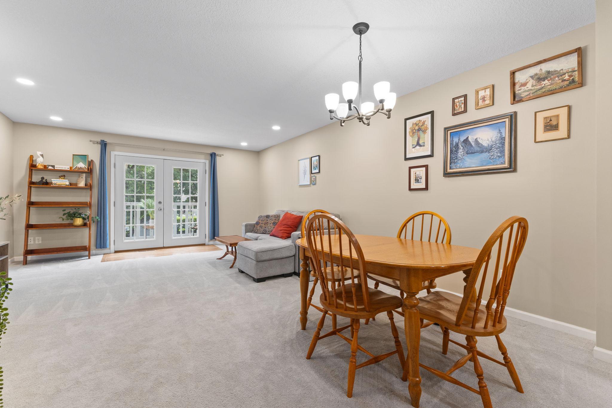 4th image of 1860 Mcmenemy St #K, Saint Paul, MN 55117 | MLS# 7101713