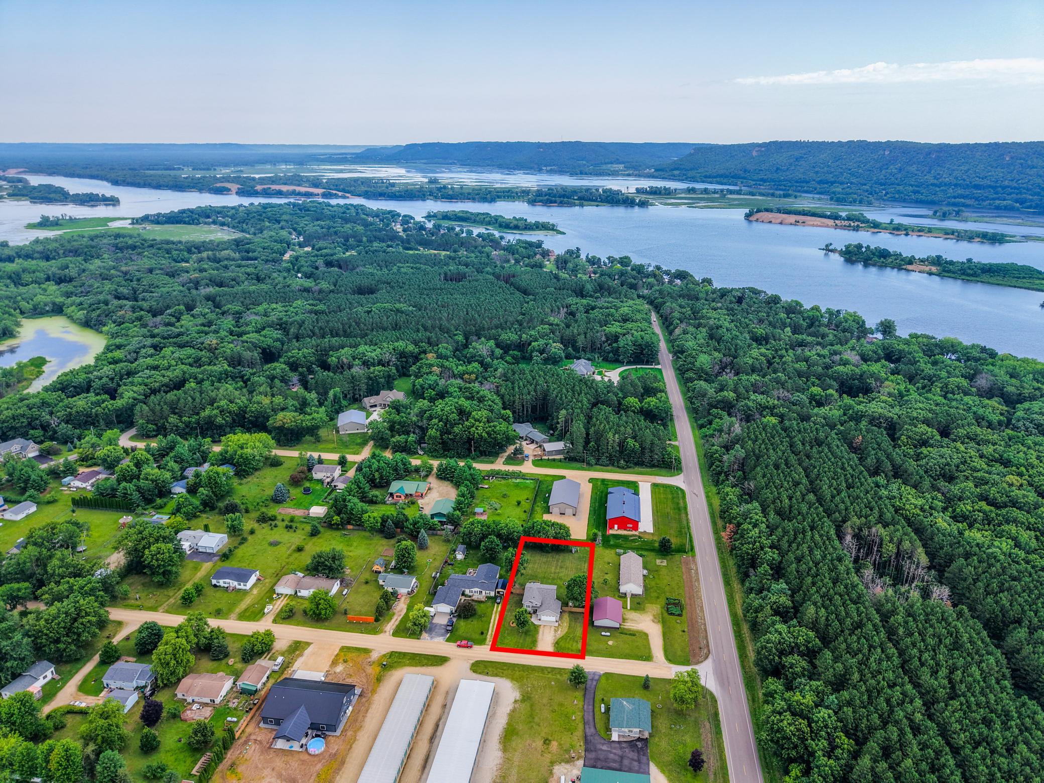 Homes for sale in Wabasha, MN | 15078 669th St, Wabasha, MN 55981 | MLS# 7101852