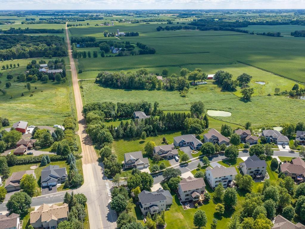 63rd image of 1631 Sparrow Rd, Waconia, MN 55387 | MLS# 7102079