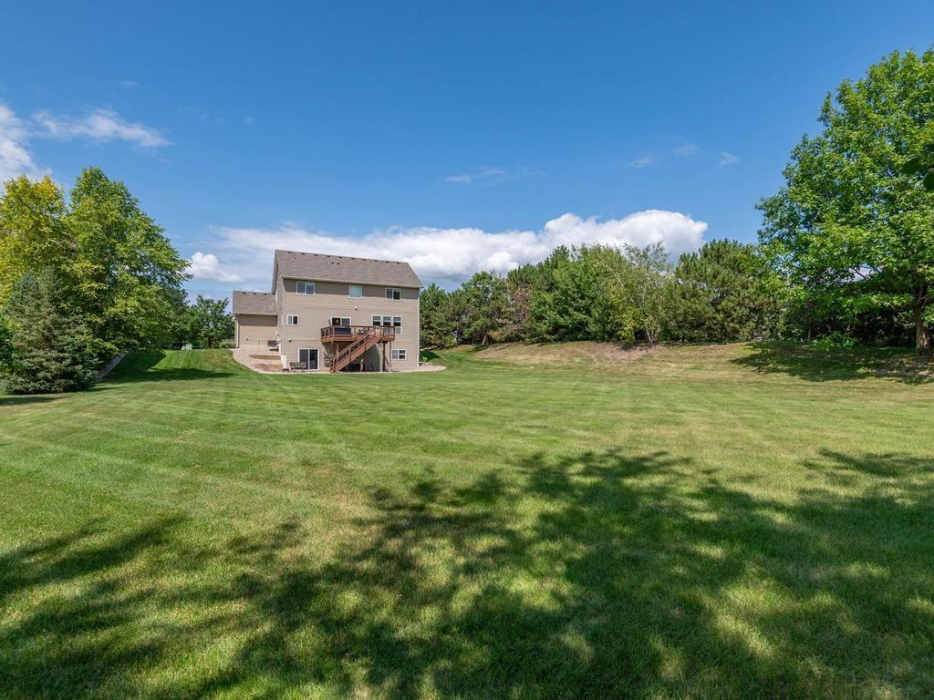 3rd image of 1631 Sparrow Rd, Waconia, MN 55387 | MLS# 7102079
