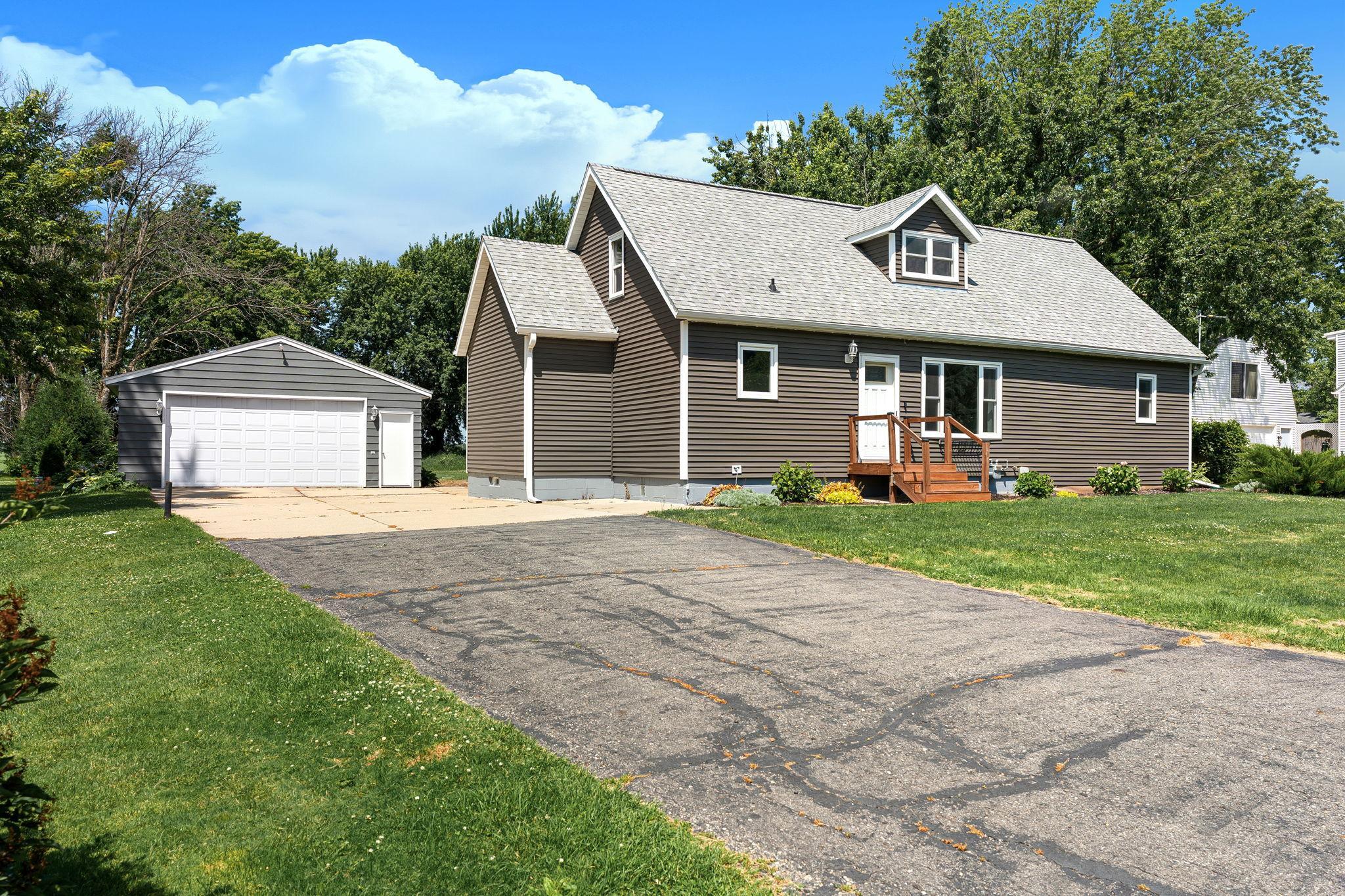 2nd image of 22341 570th Ave, Austin, MN 55912 | MLS# 7102371