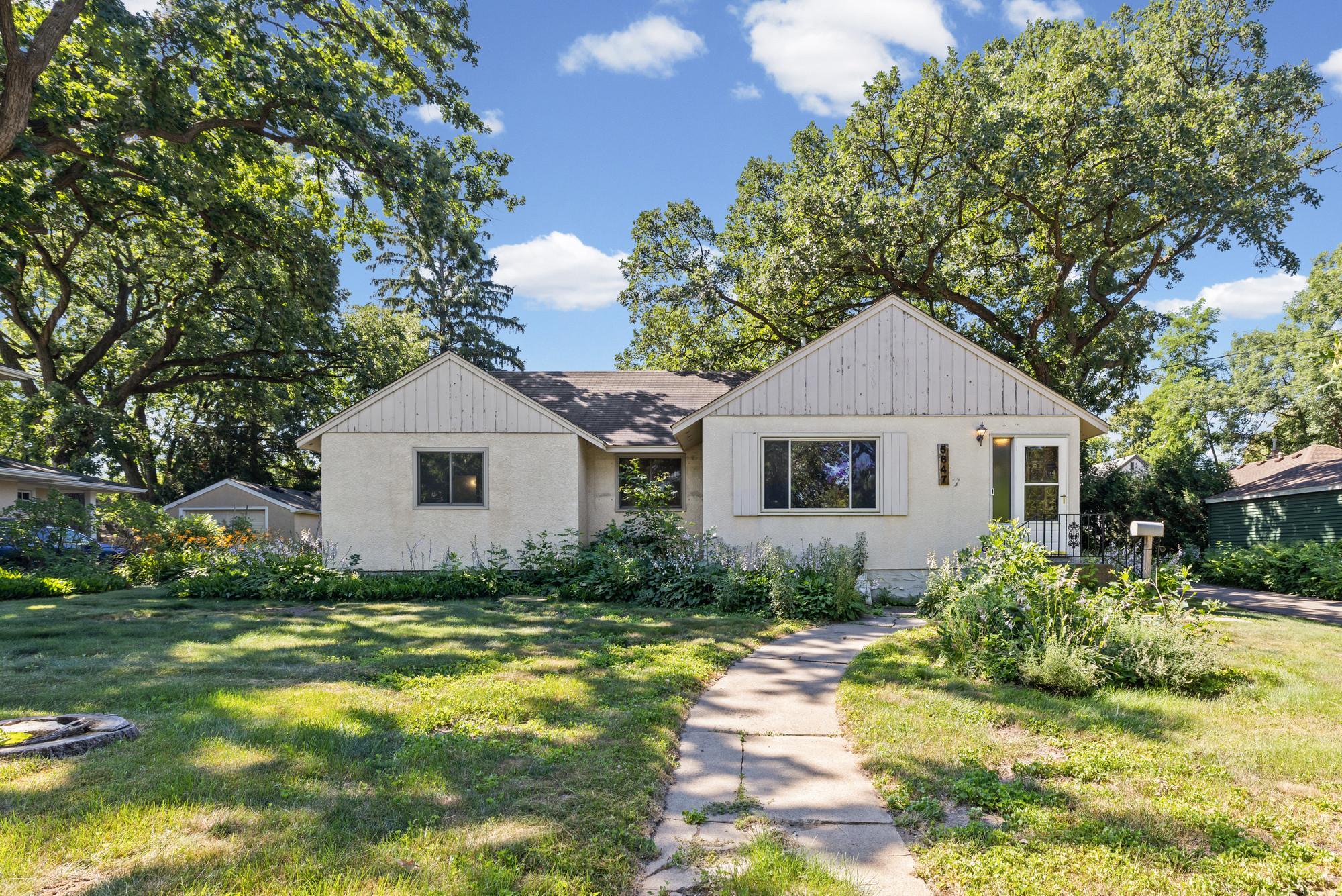 2nd image of 5647 Wood Ln, Saint Louis Park, MN 55436 | MLS# 7102379