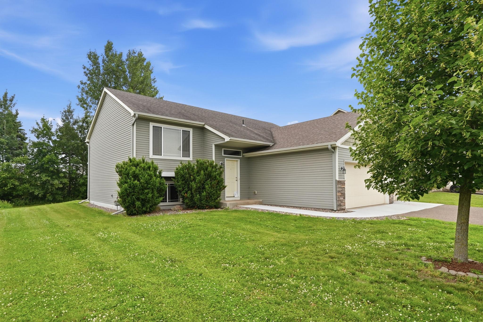 2nd image of 11429 71st St Ne, Albertville, MN 55301 | MLS# 7102667